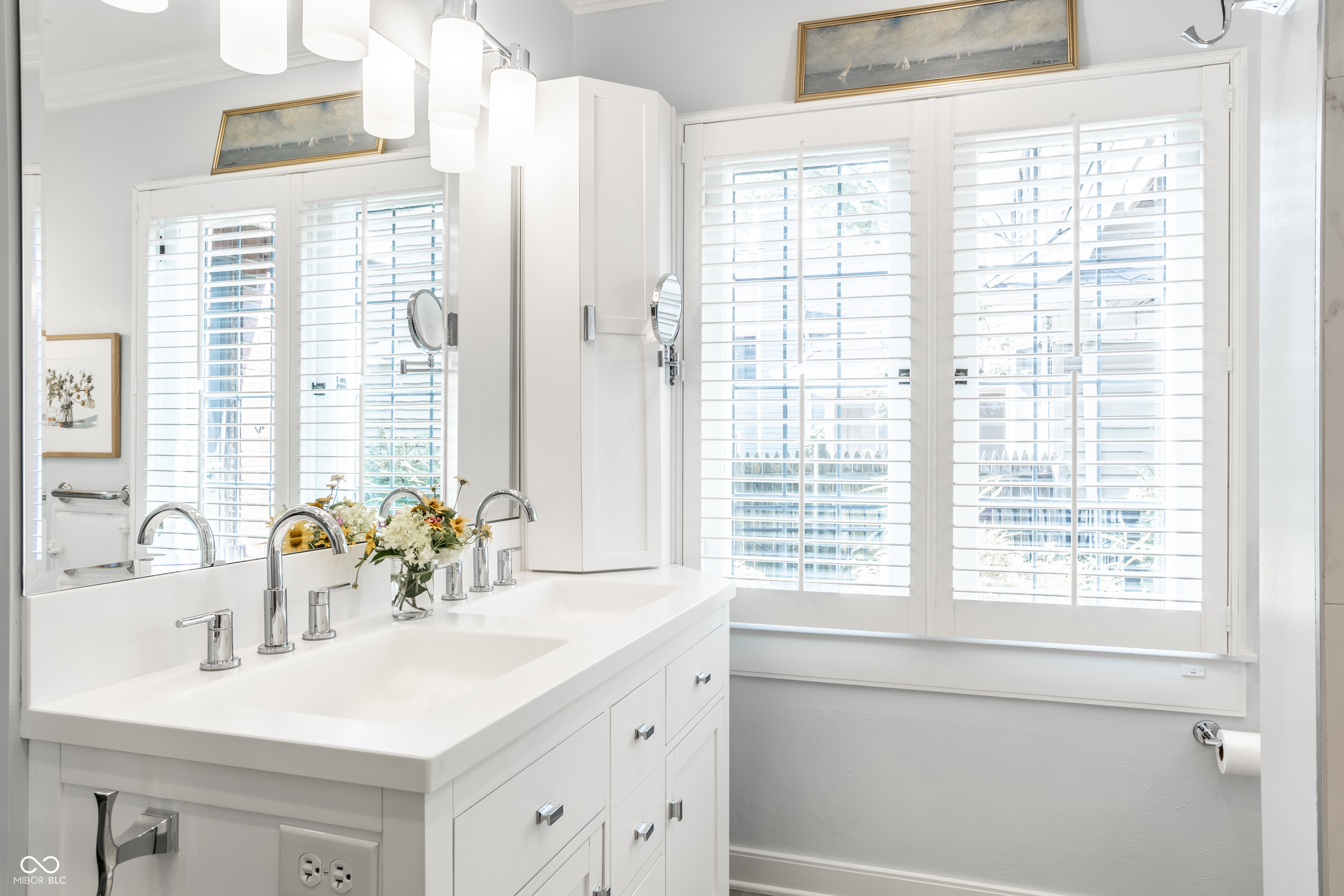 5433 N Delaware Street