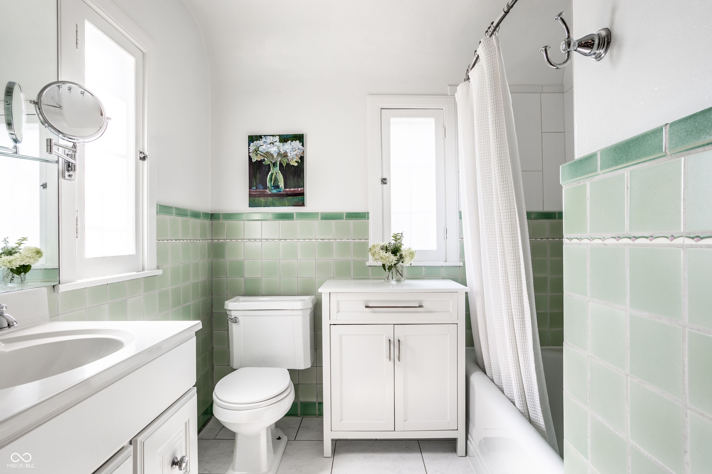 5433 N Delaware Street