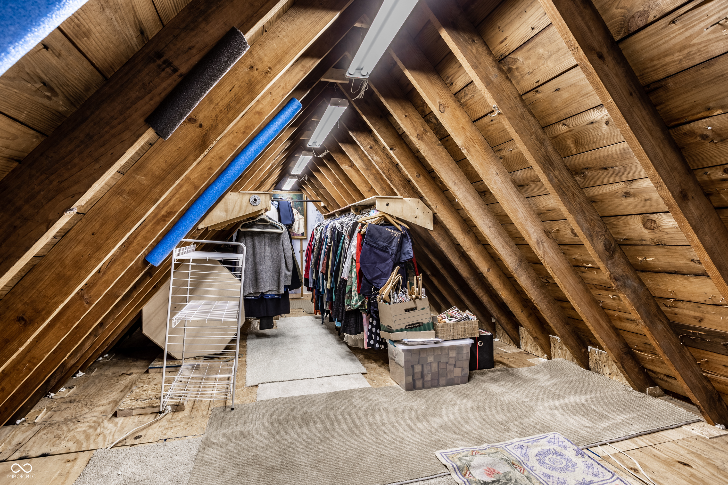 5433 N Delaware Street