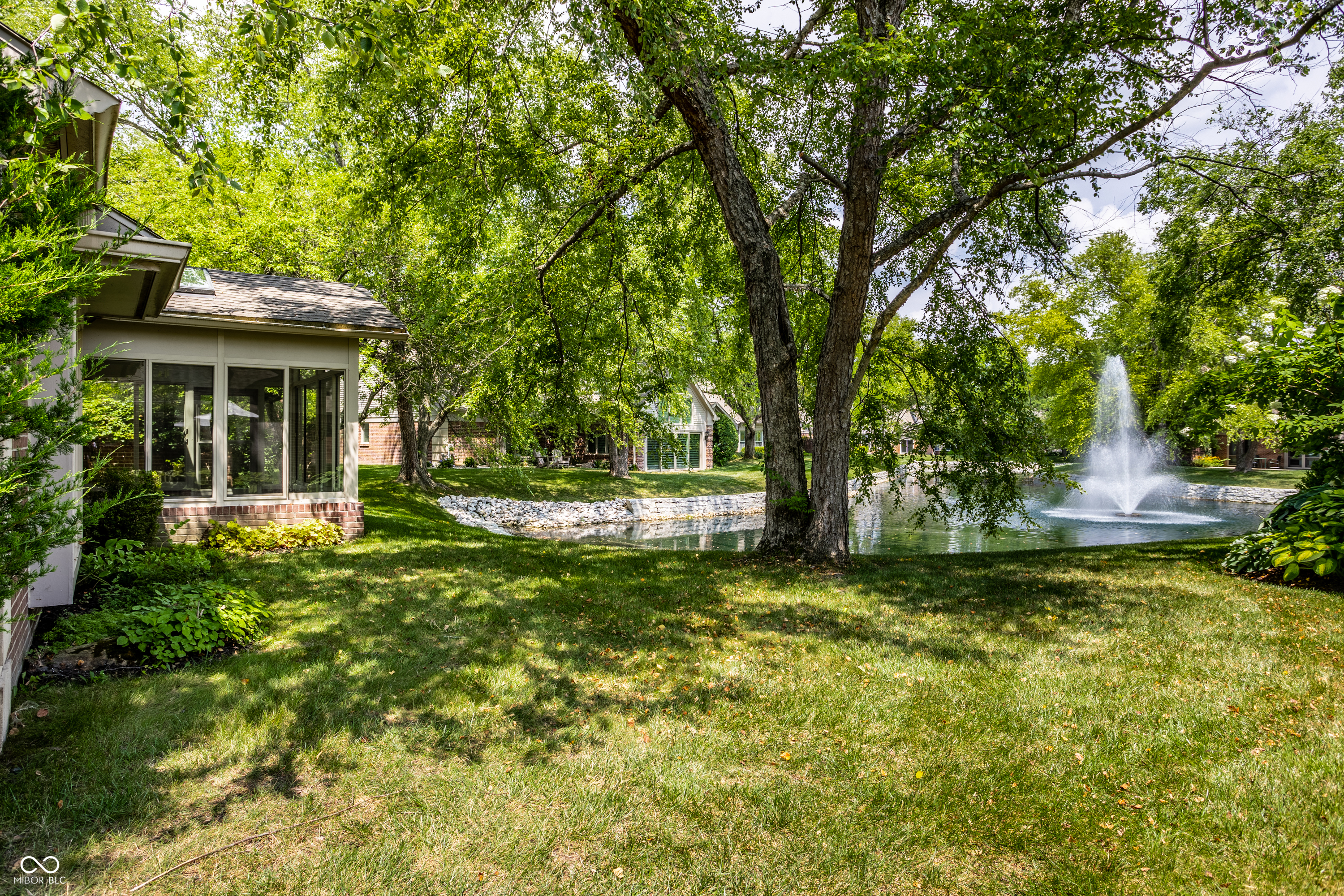 8535 Olde Mill Circle W Drive