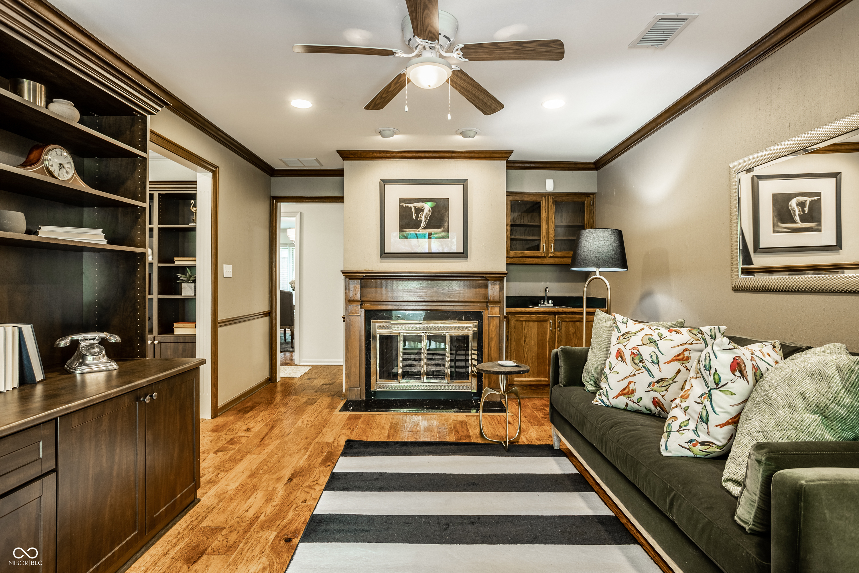 8535 Olde Mill Circle W Drive