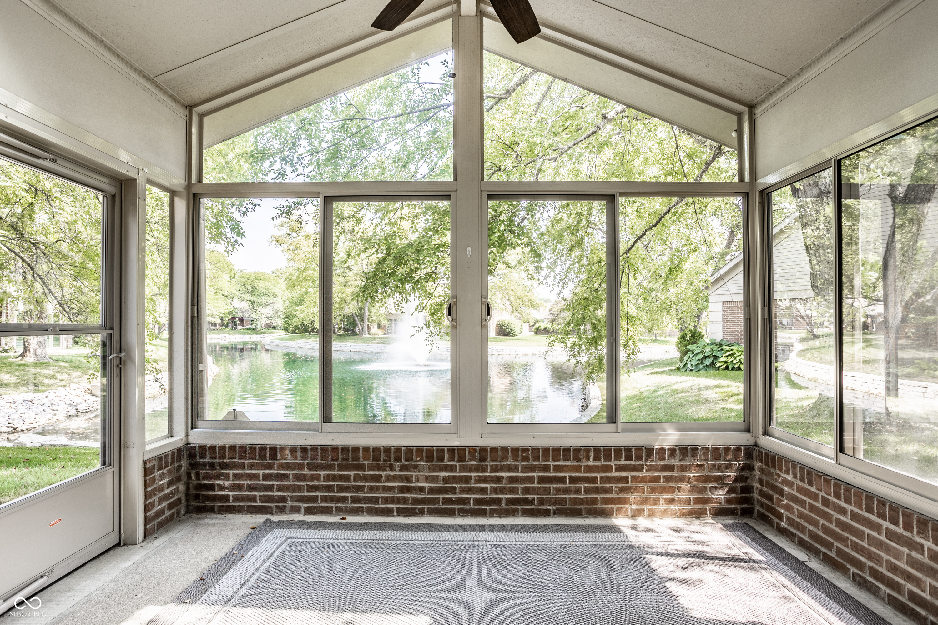8535 Olde Mill Circle W Drive