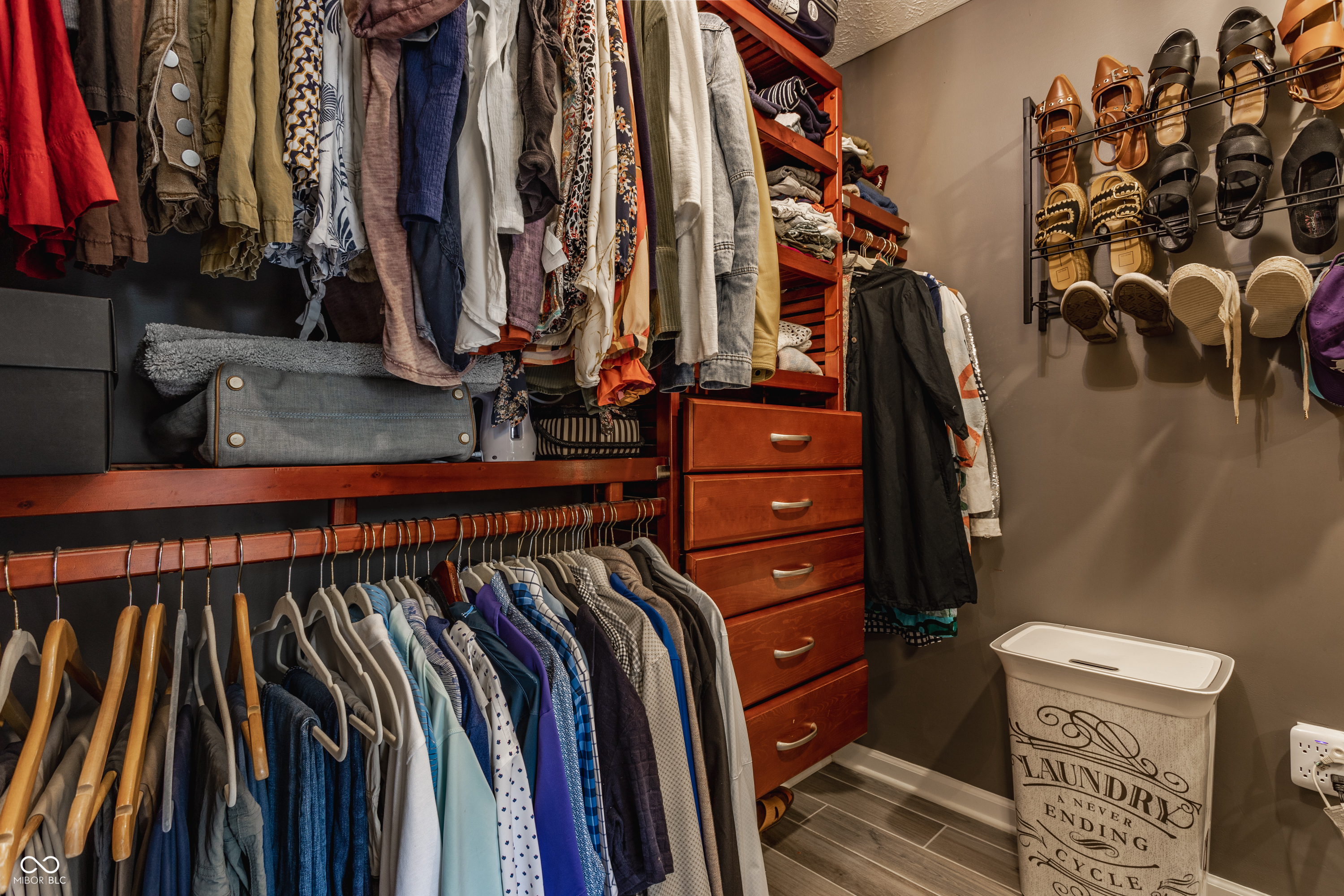 8381 Glen Highlands Drive