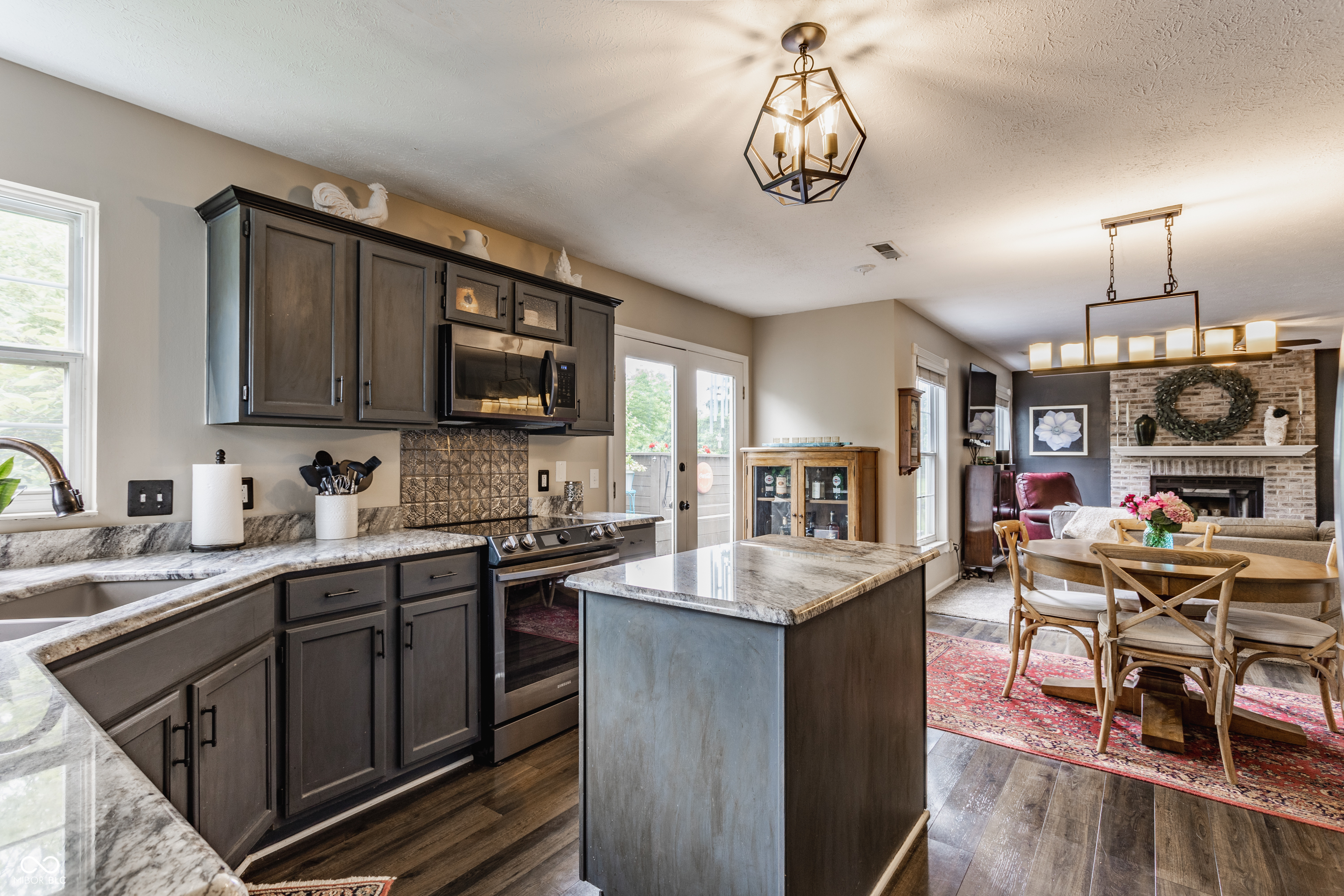 8381 Glen Highlands Drive