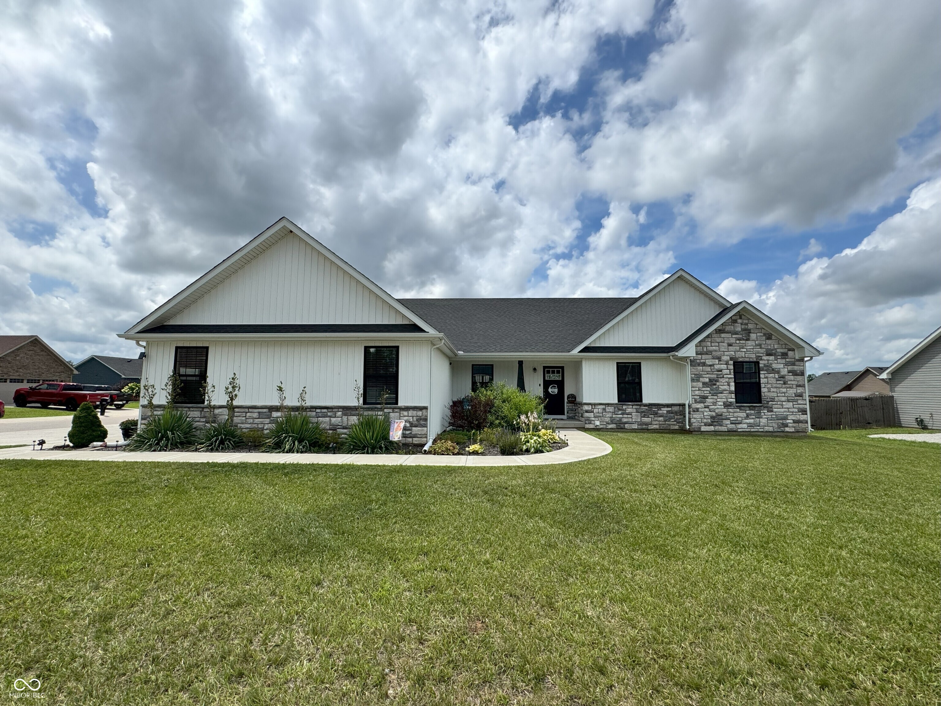 113 Abbey Lane