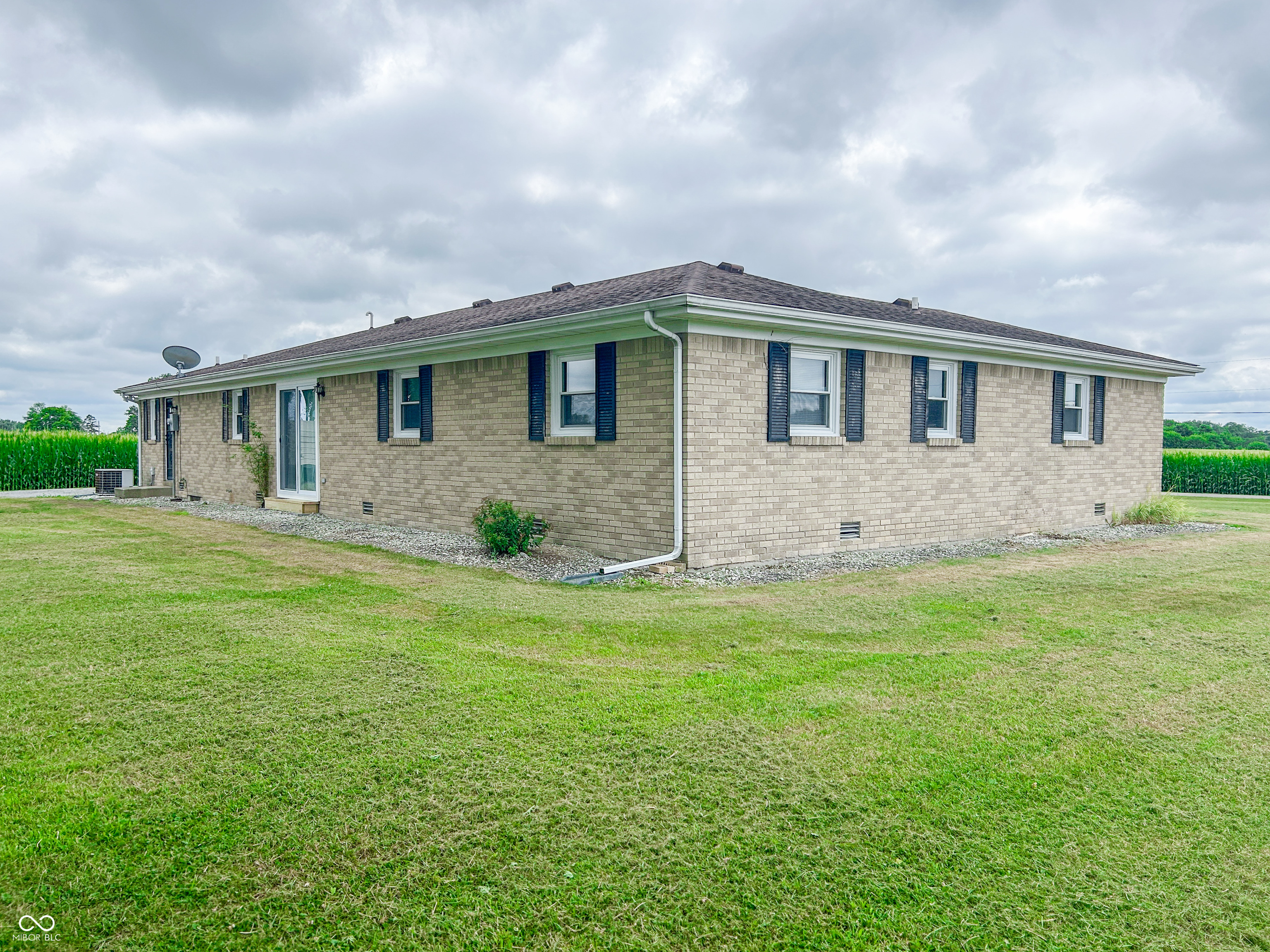 10100 S County Road 300 W