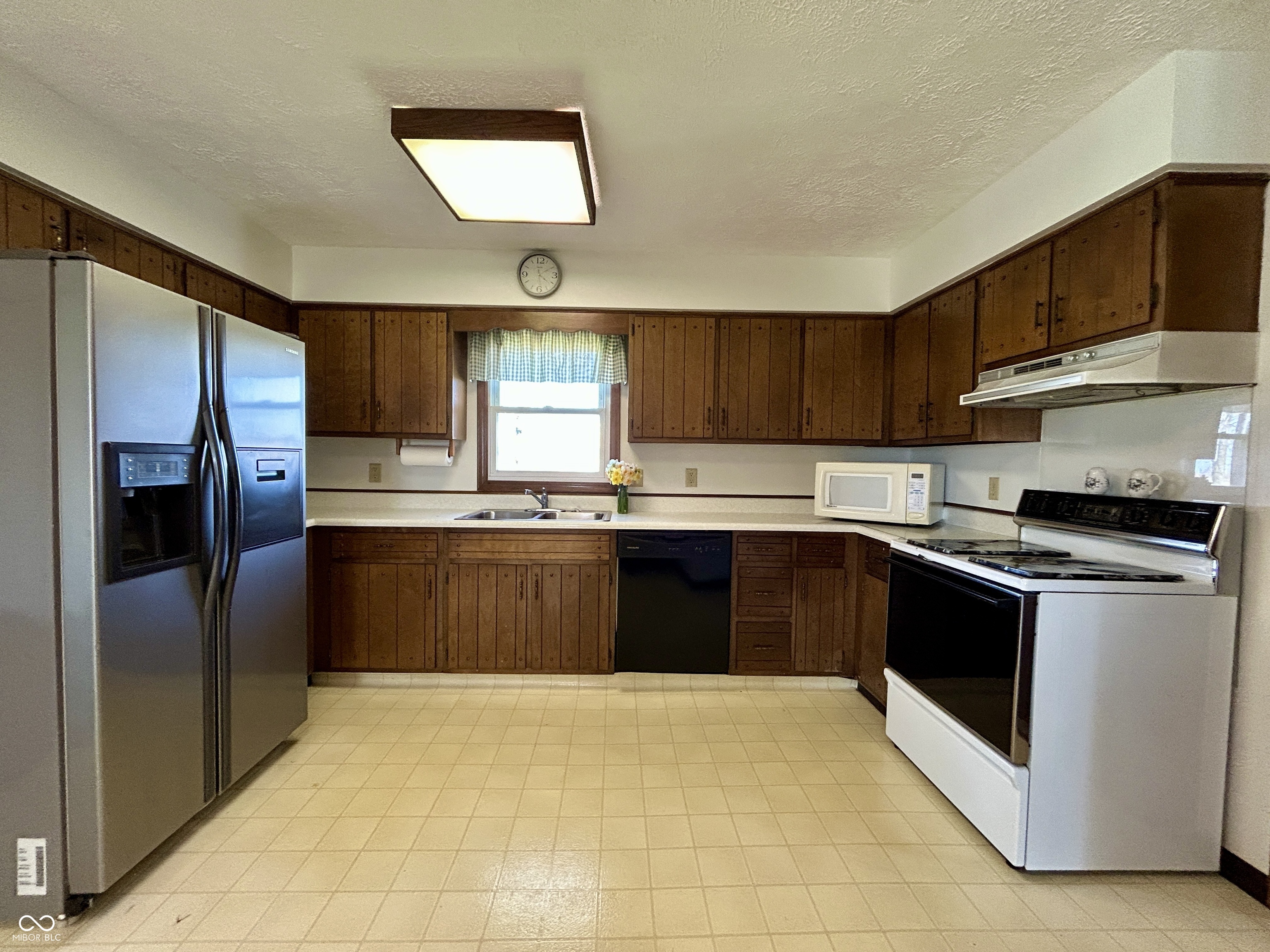 10100 S County Road 300 W