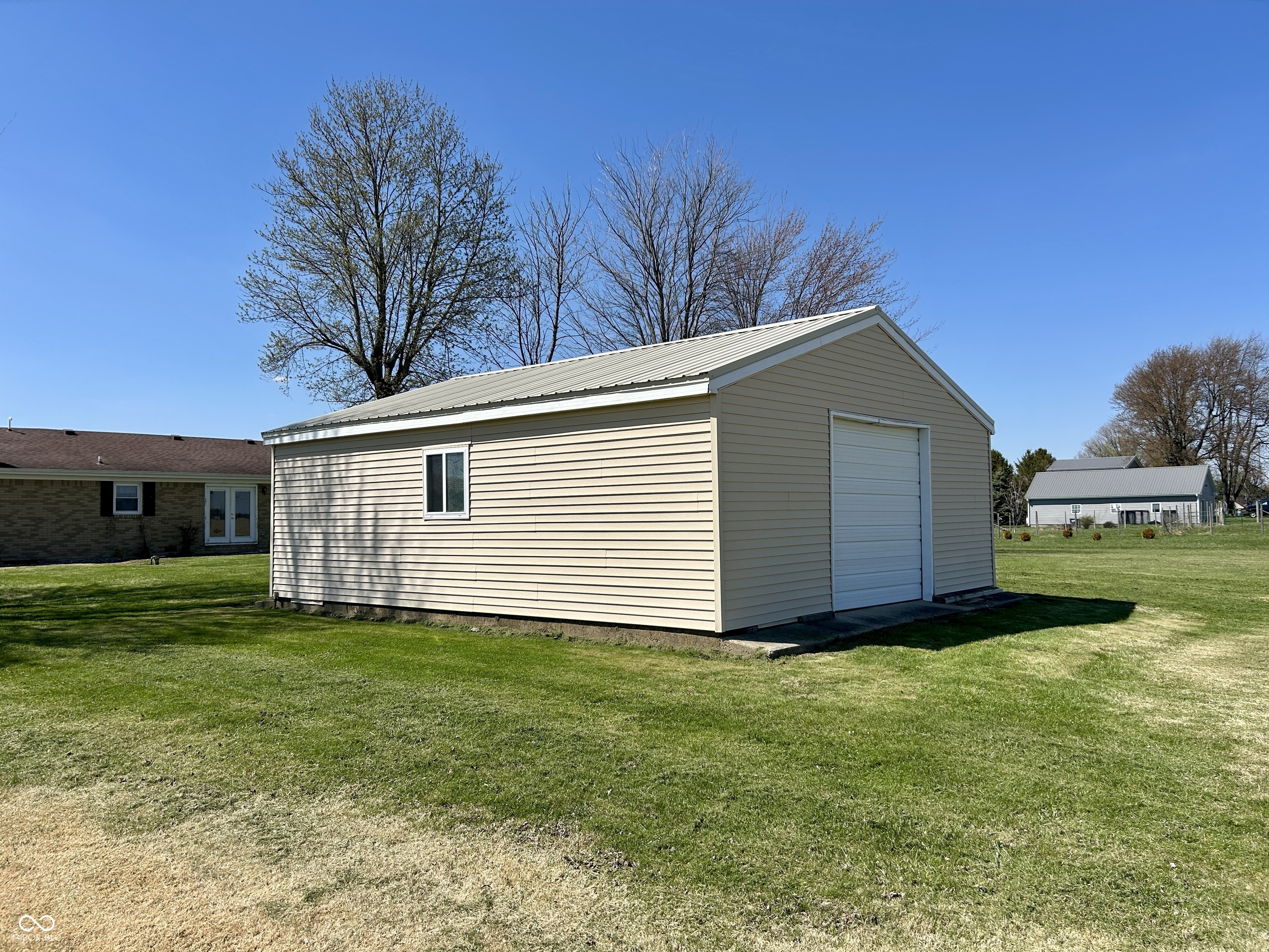 10100 S County Road 300 W