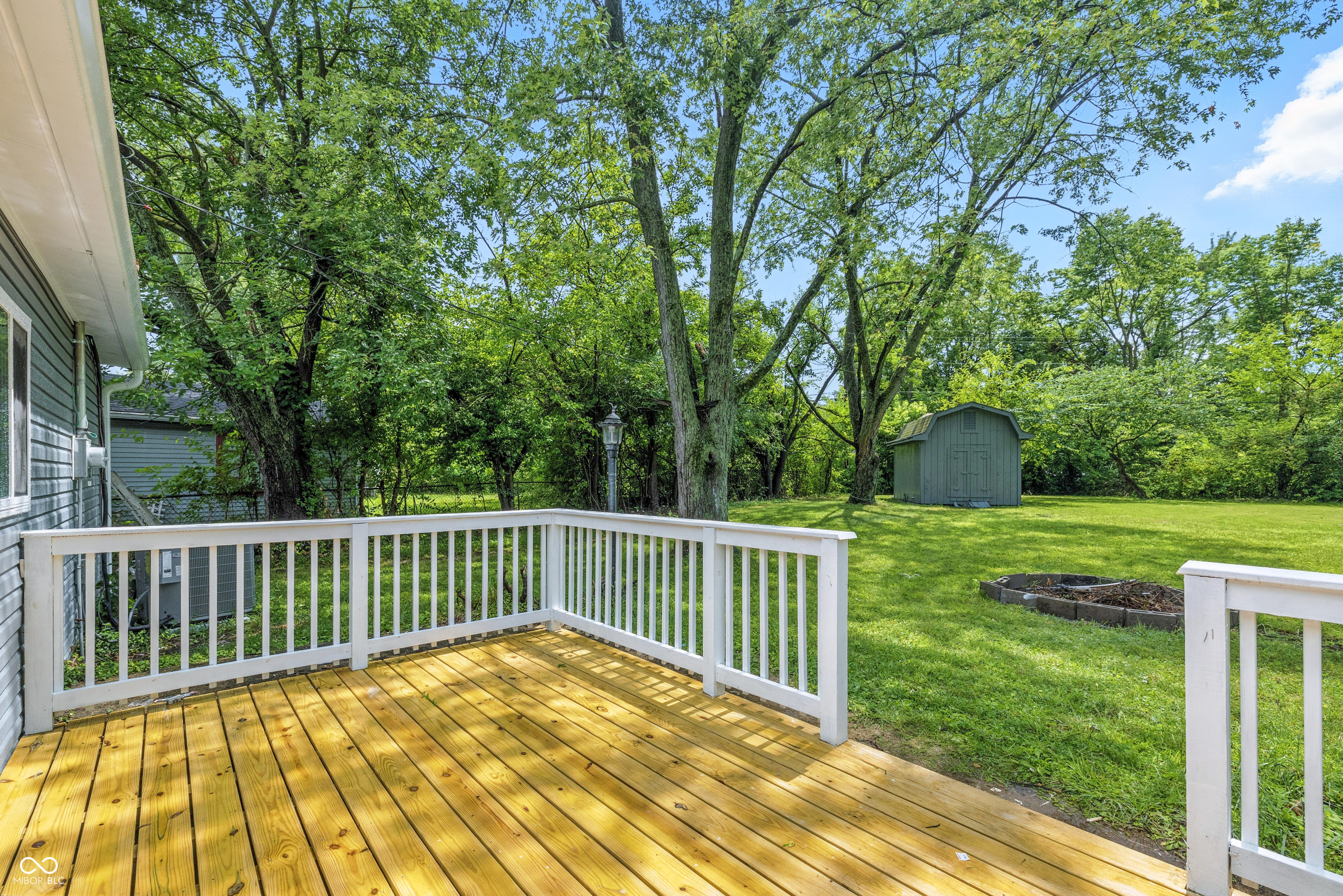 8315 E 36th Place