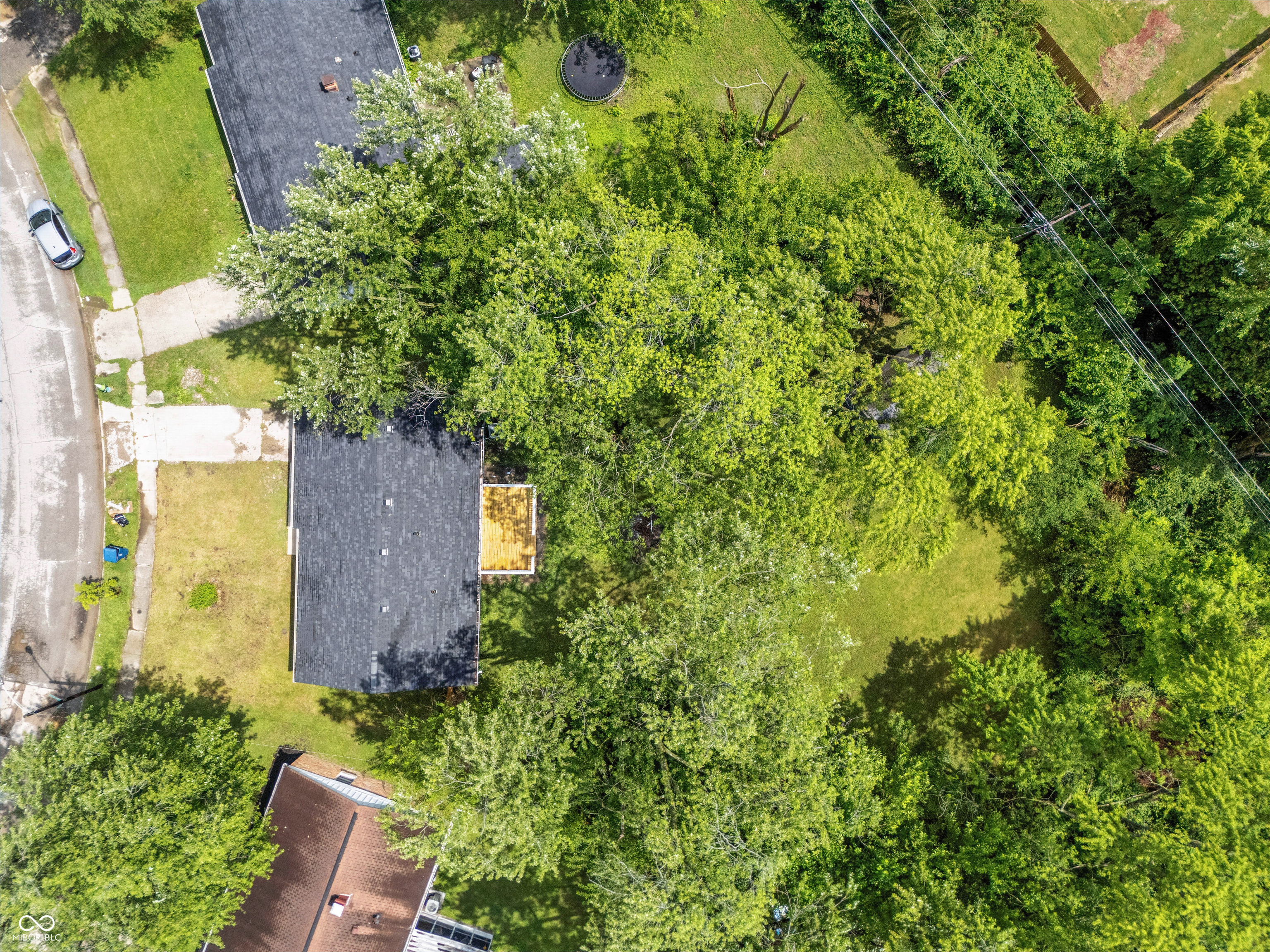 8315 E 36th Place