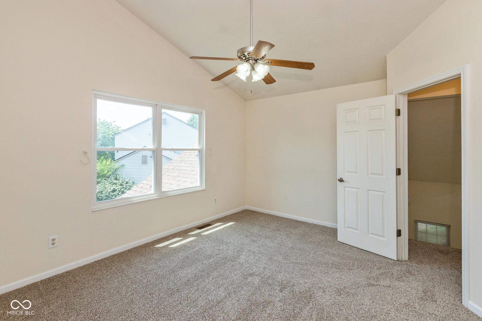 6118 Amber Court