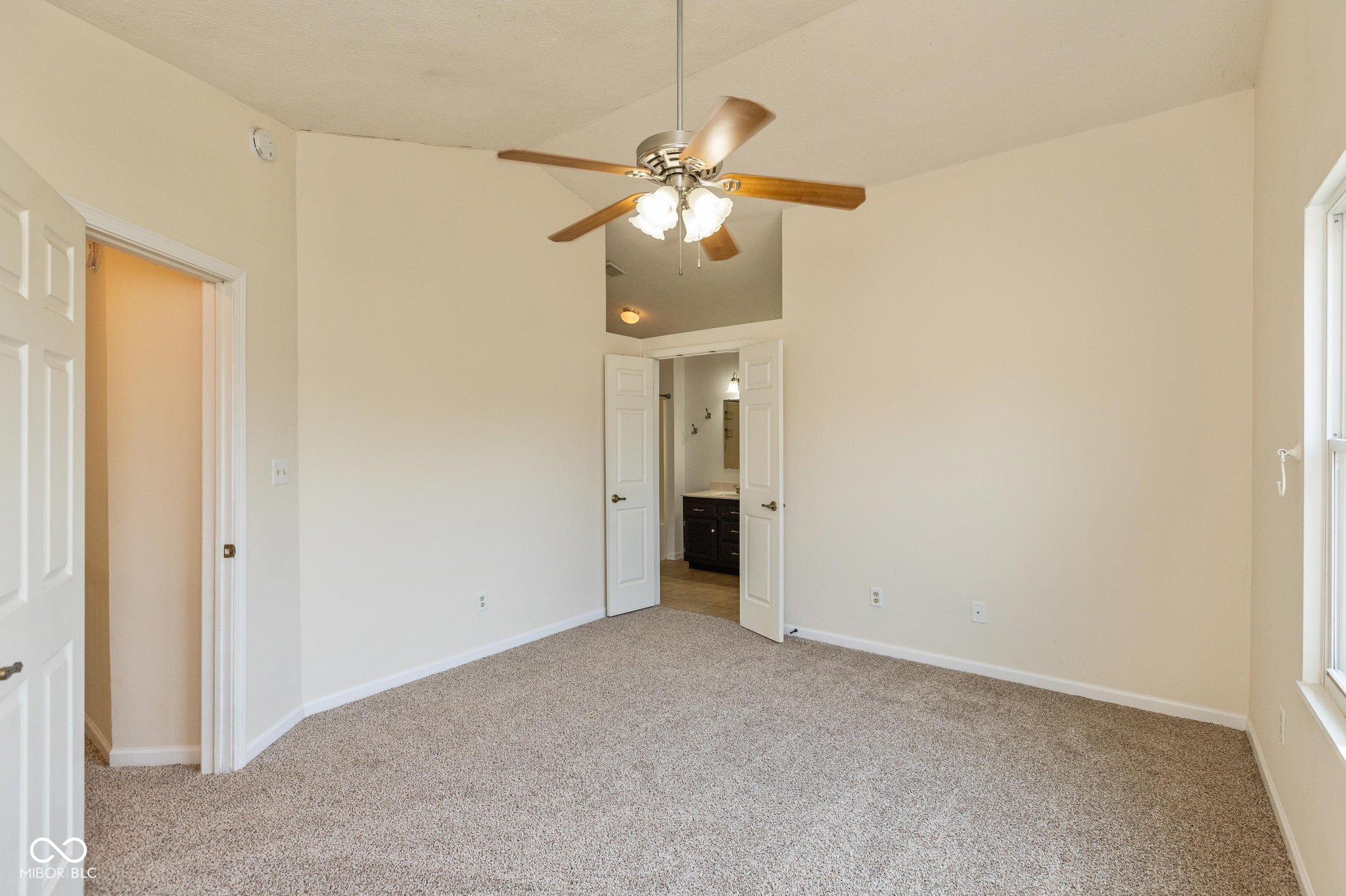 6118 Amber Court