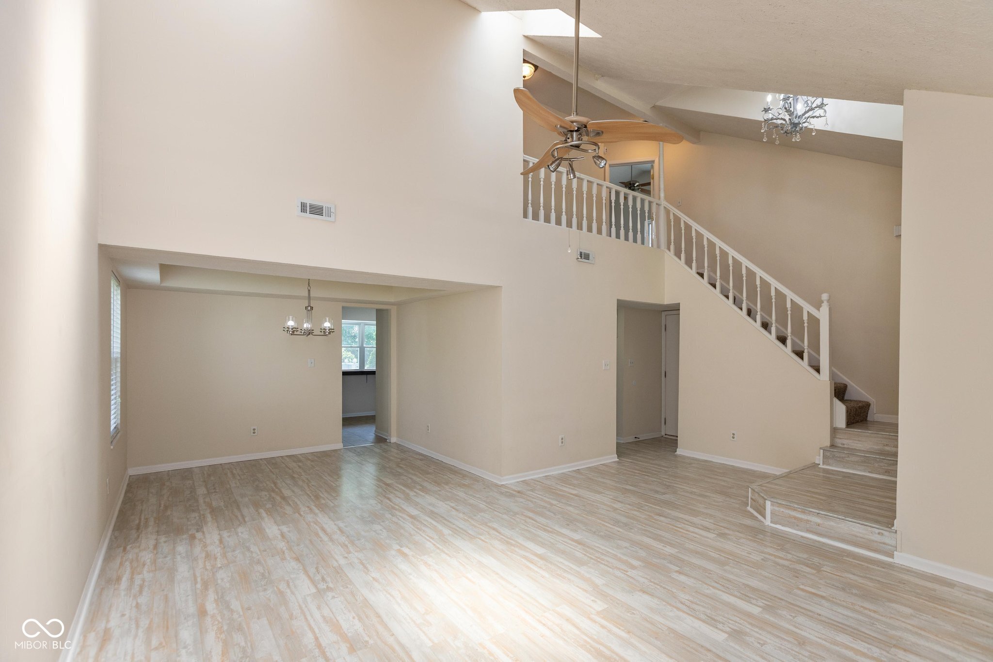 6118 Amber Court