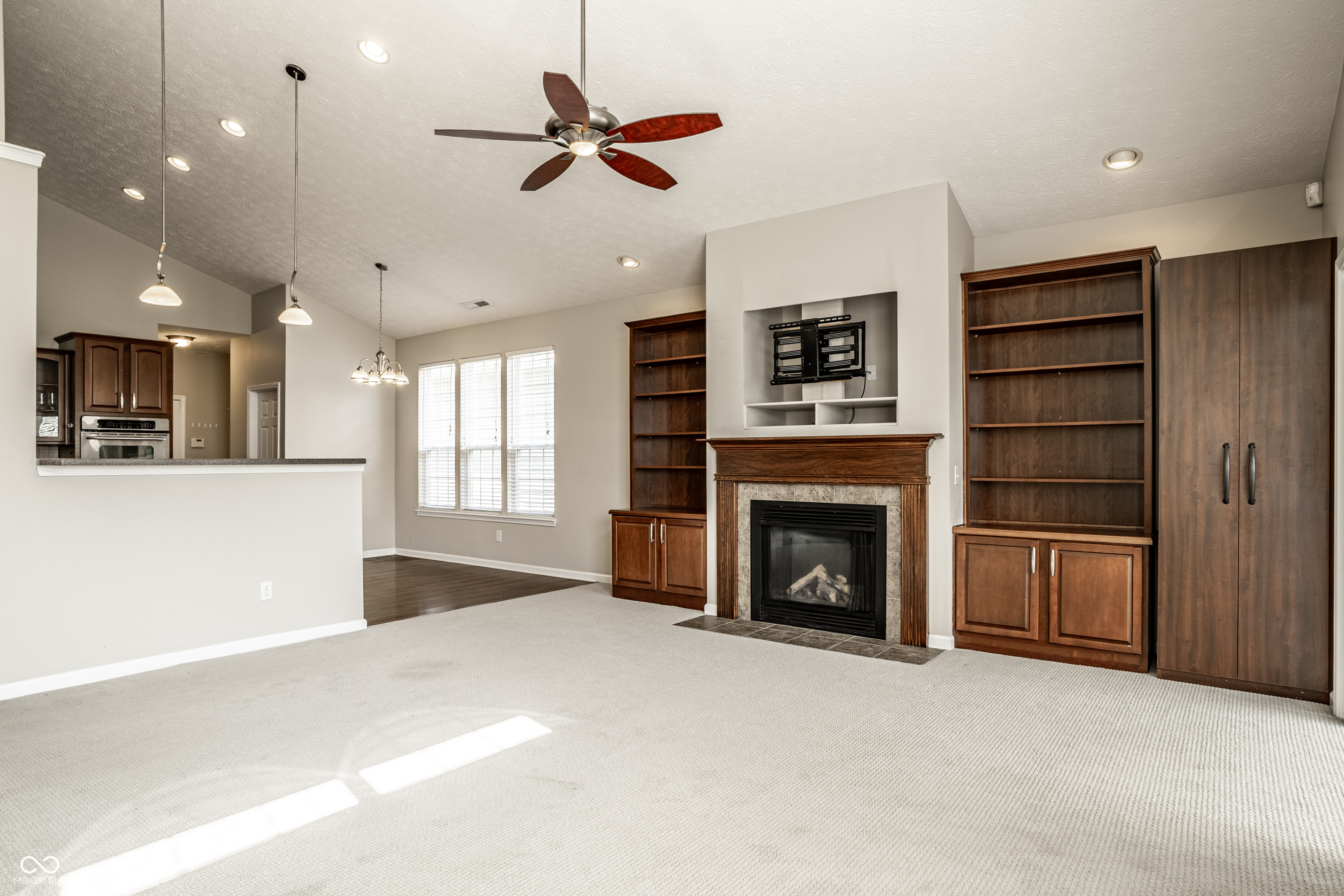 3463 Windy Knoll Lane