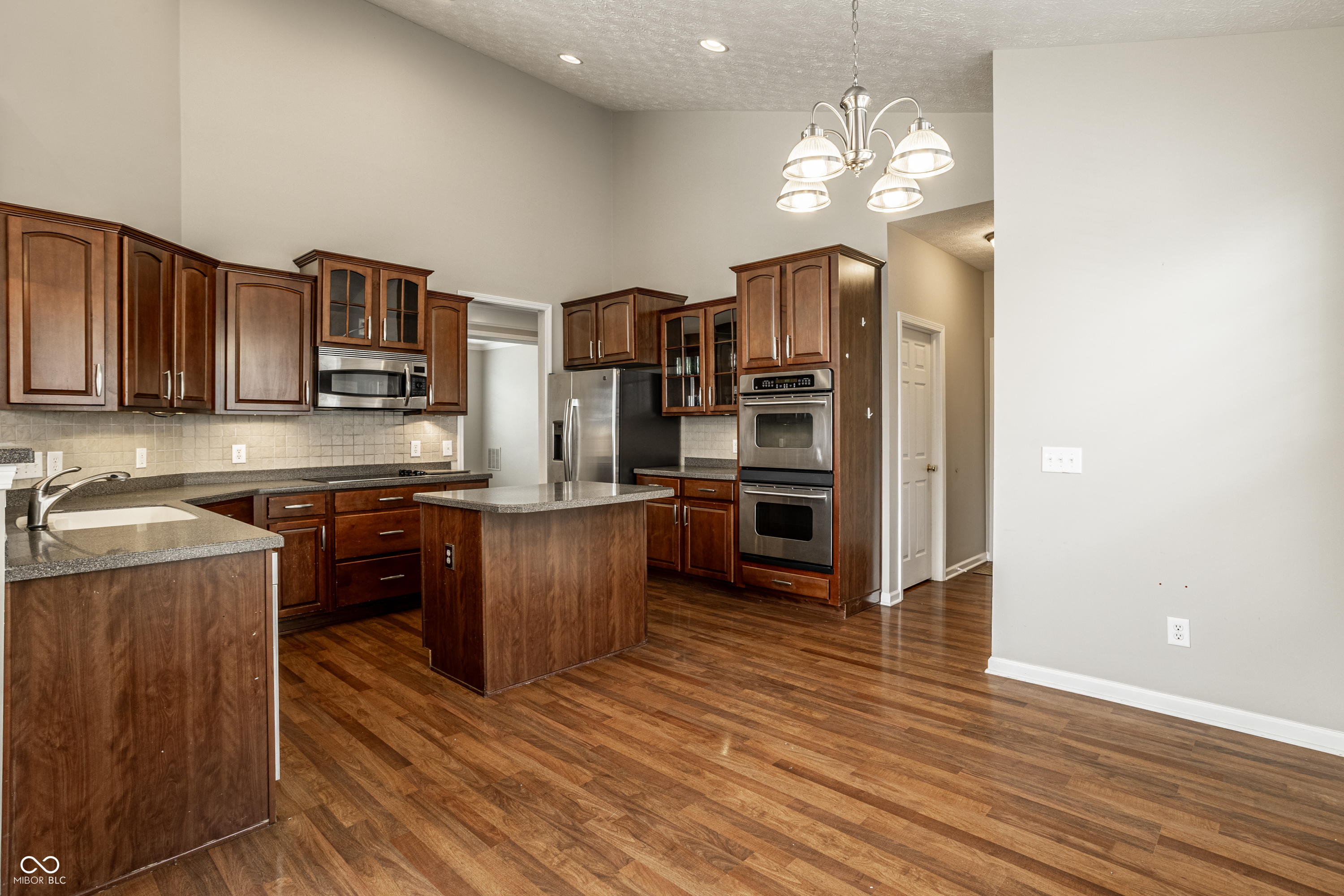 3463 Windy Knoll Lane