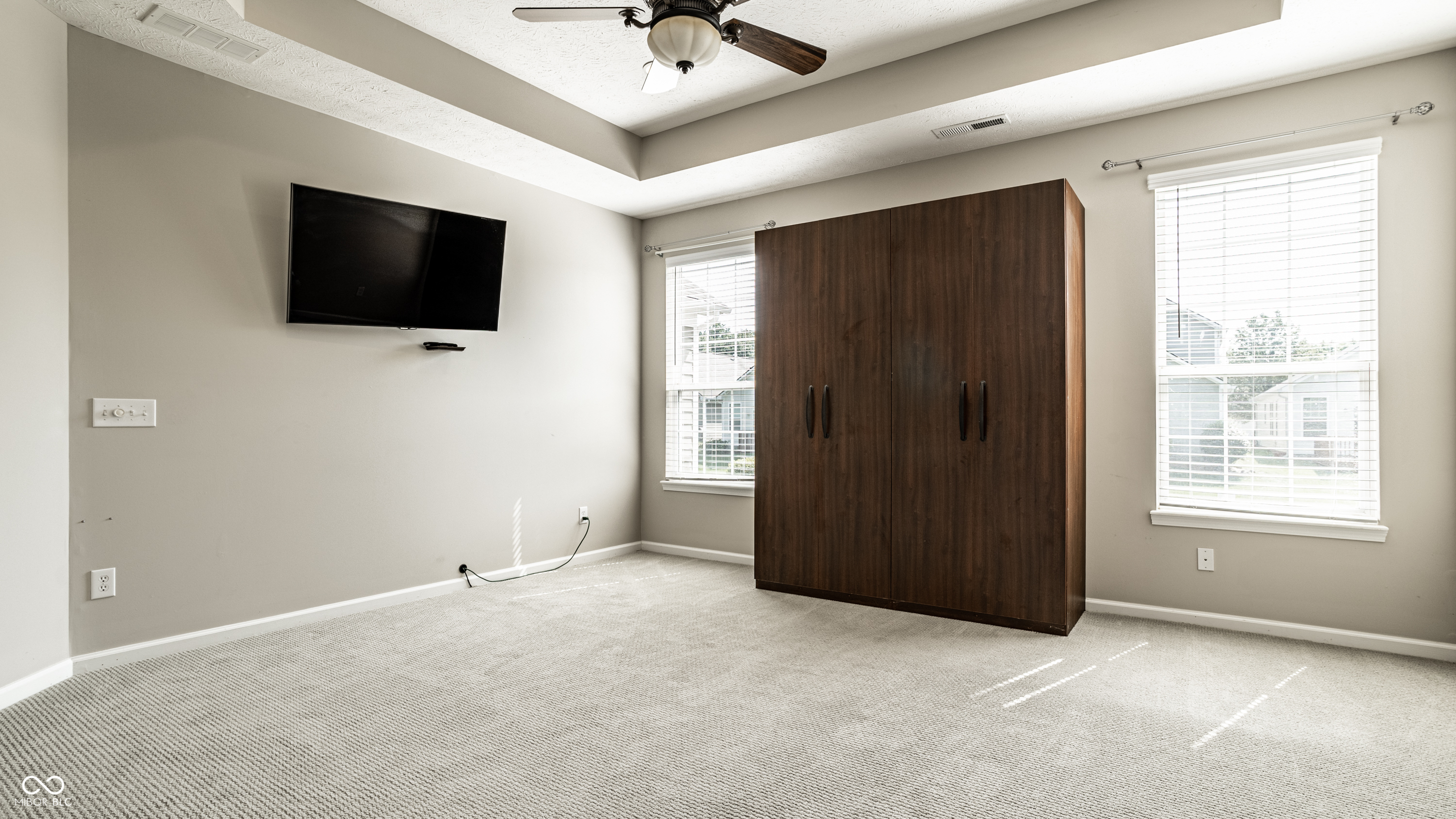 3463 Windy Knoll Lane