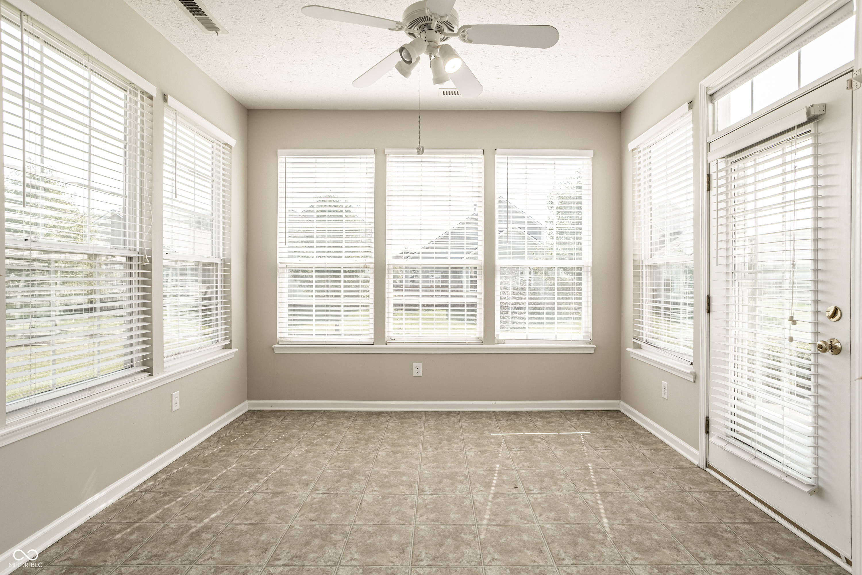 3463 Windy Knoll Lane