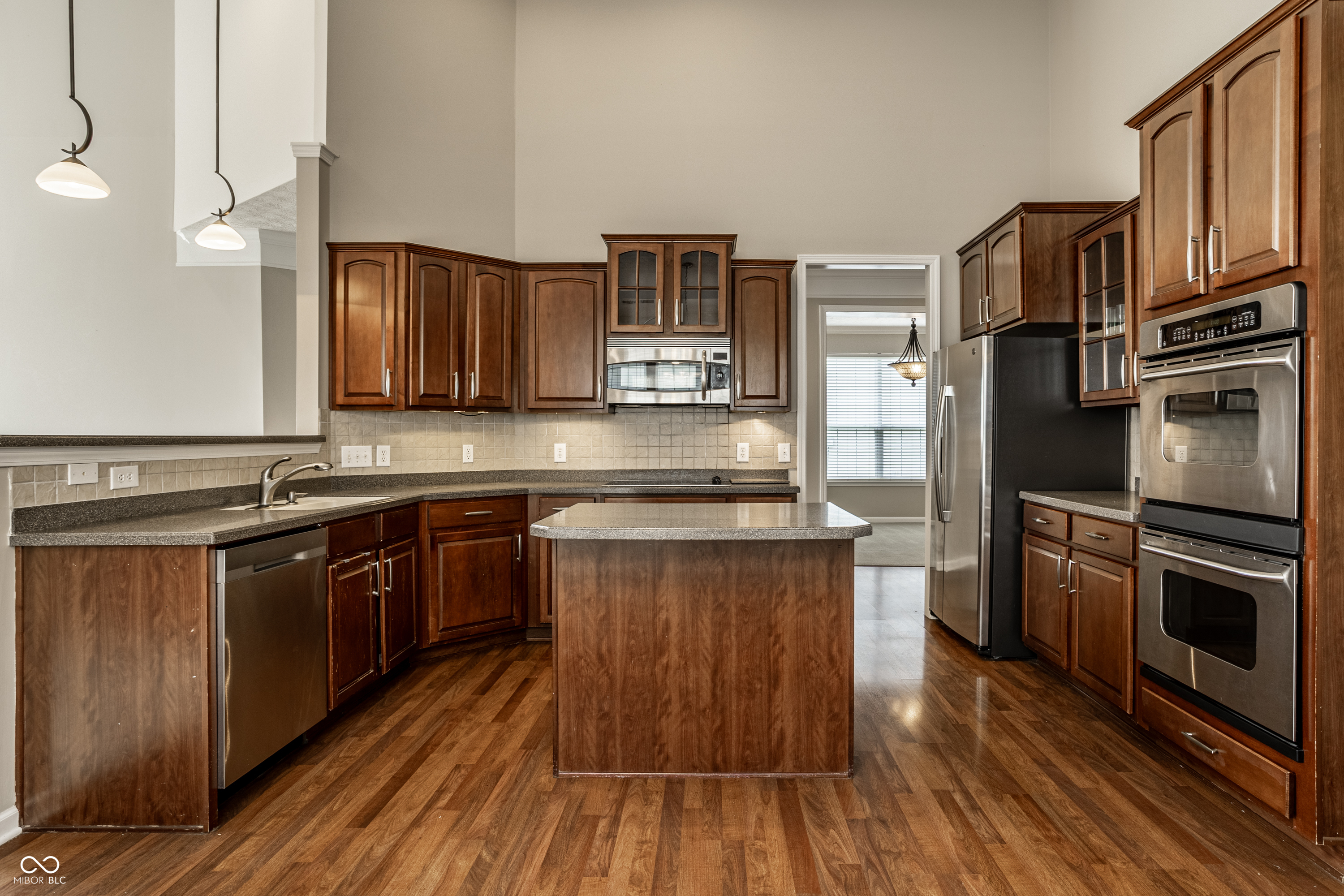 3463 Windy Knoll Lane