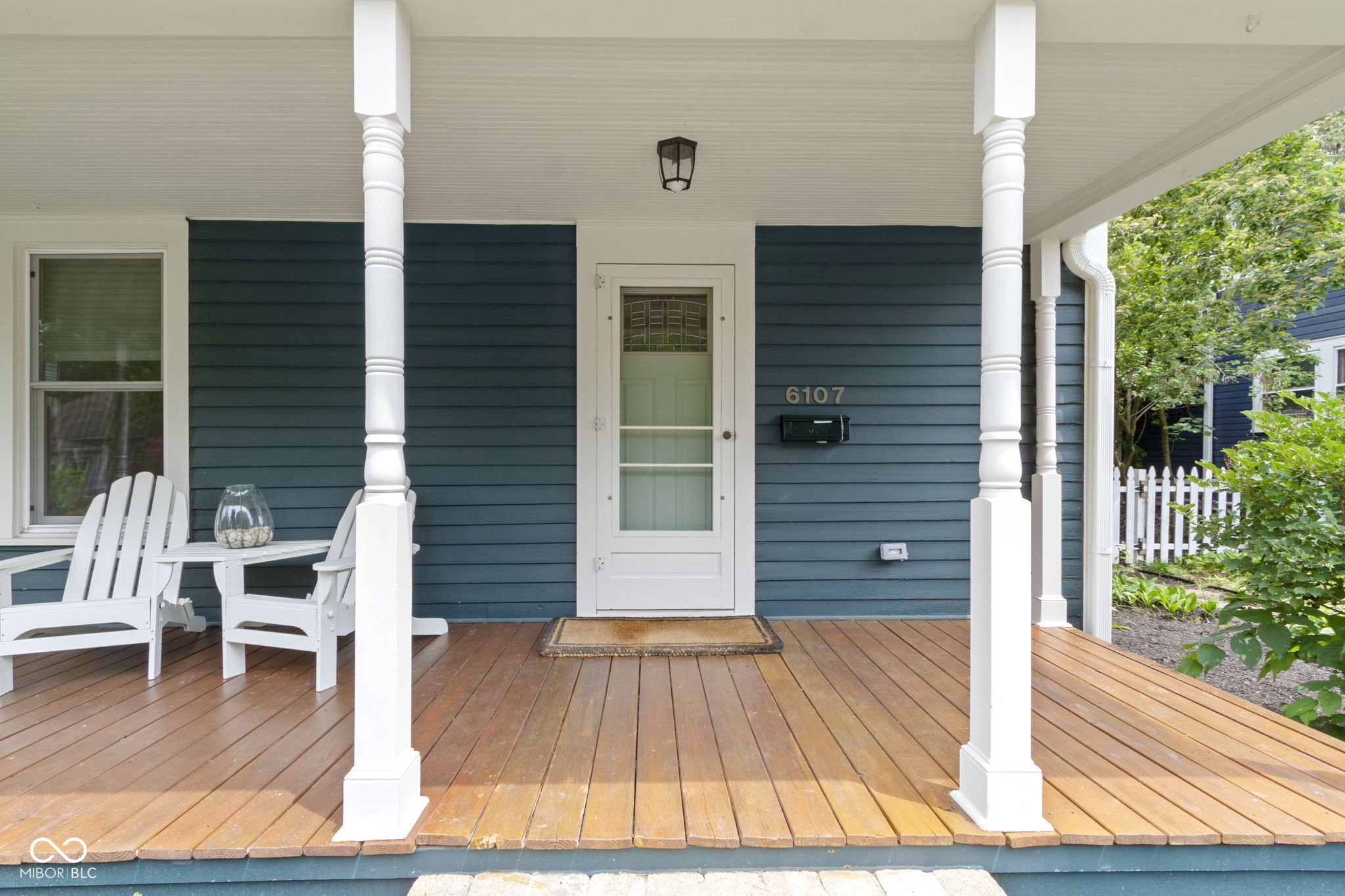 6107 Broadway Street