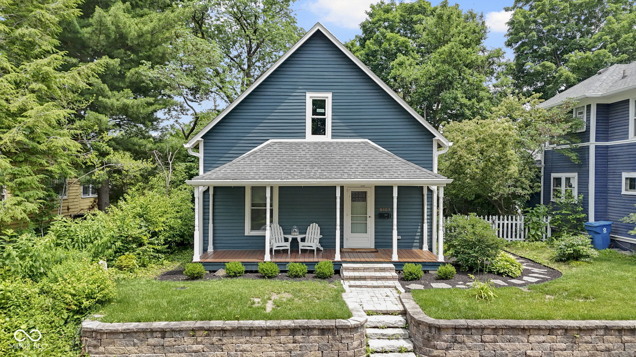 6107 Broadway Street