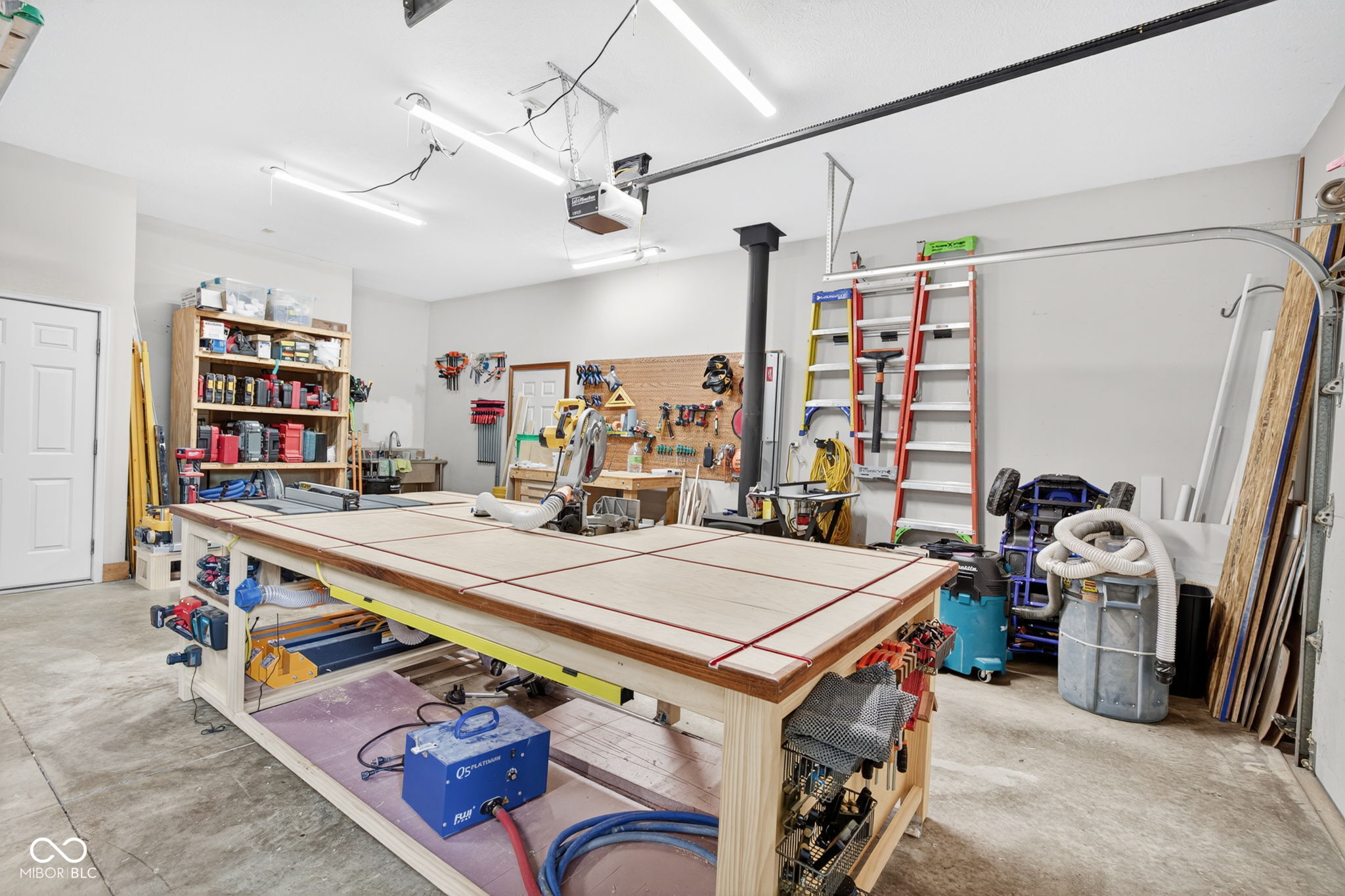 12551 Walnut Ridge Place