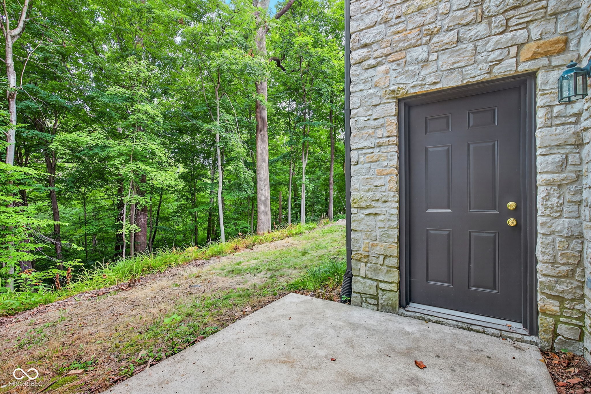 12551 Walnut Ridge Place