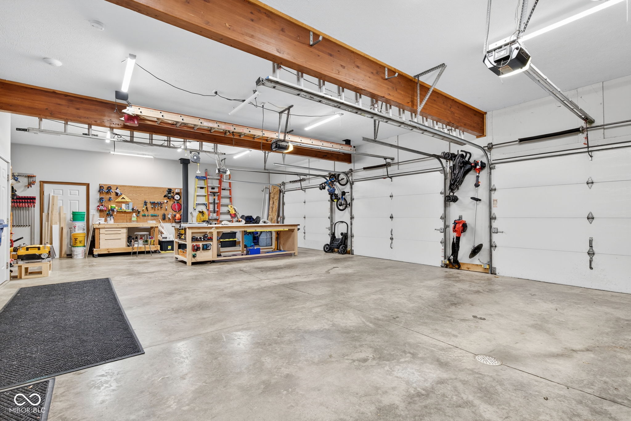 12551 Walnut Ridge Place