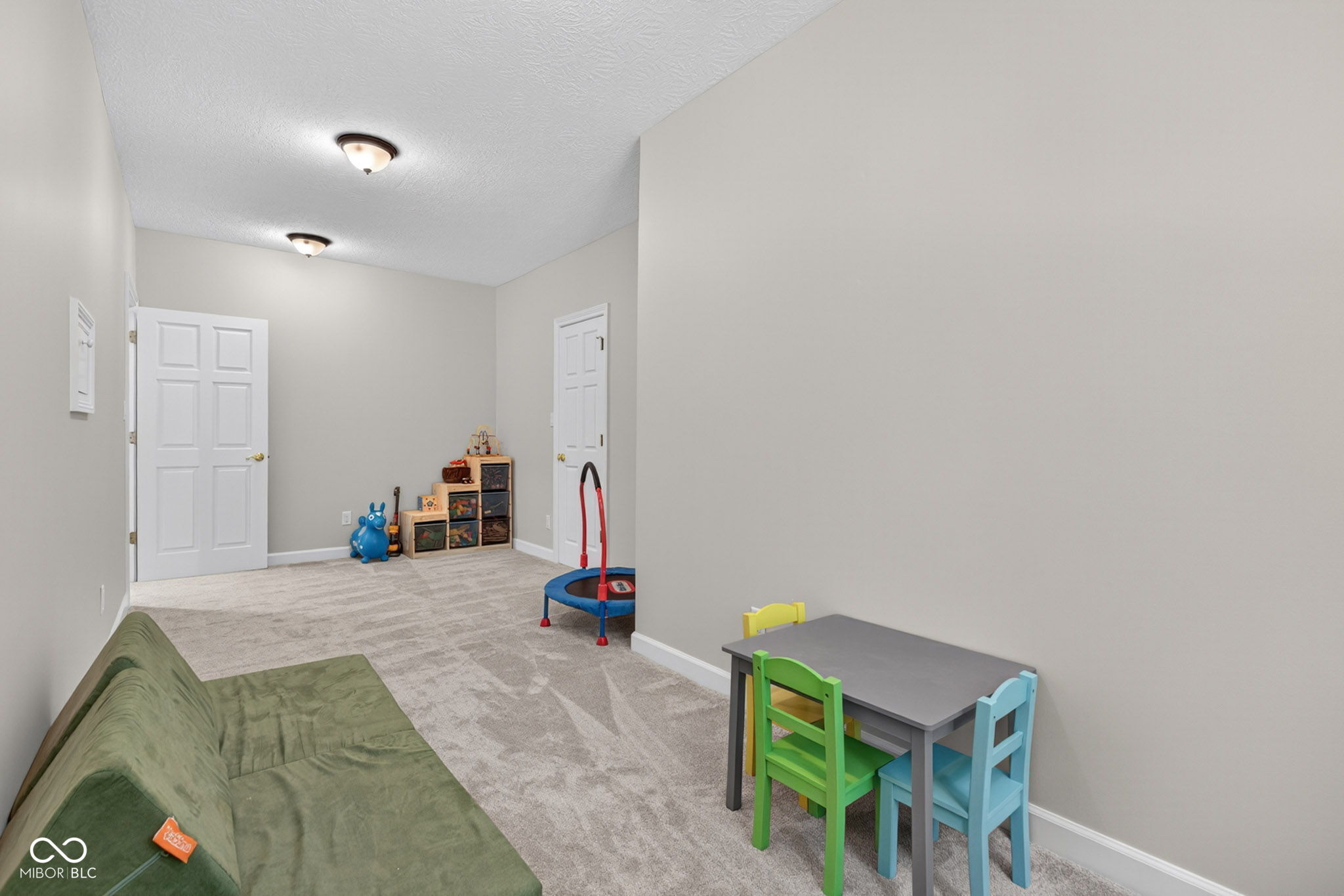 12551 Walnut Ridge Place