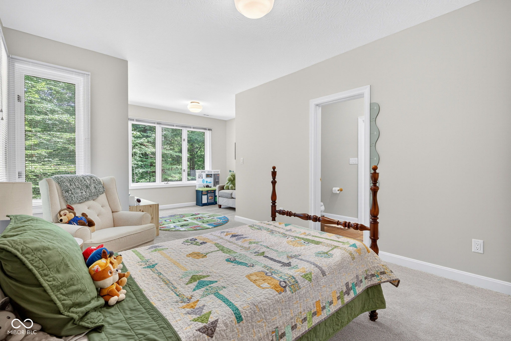 12551 Walnut Ridge Place
