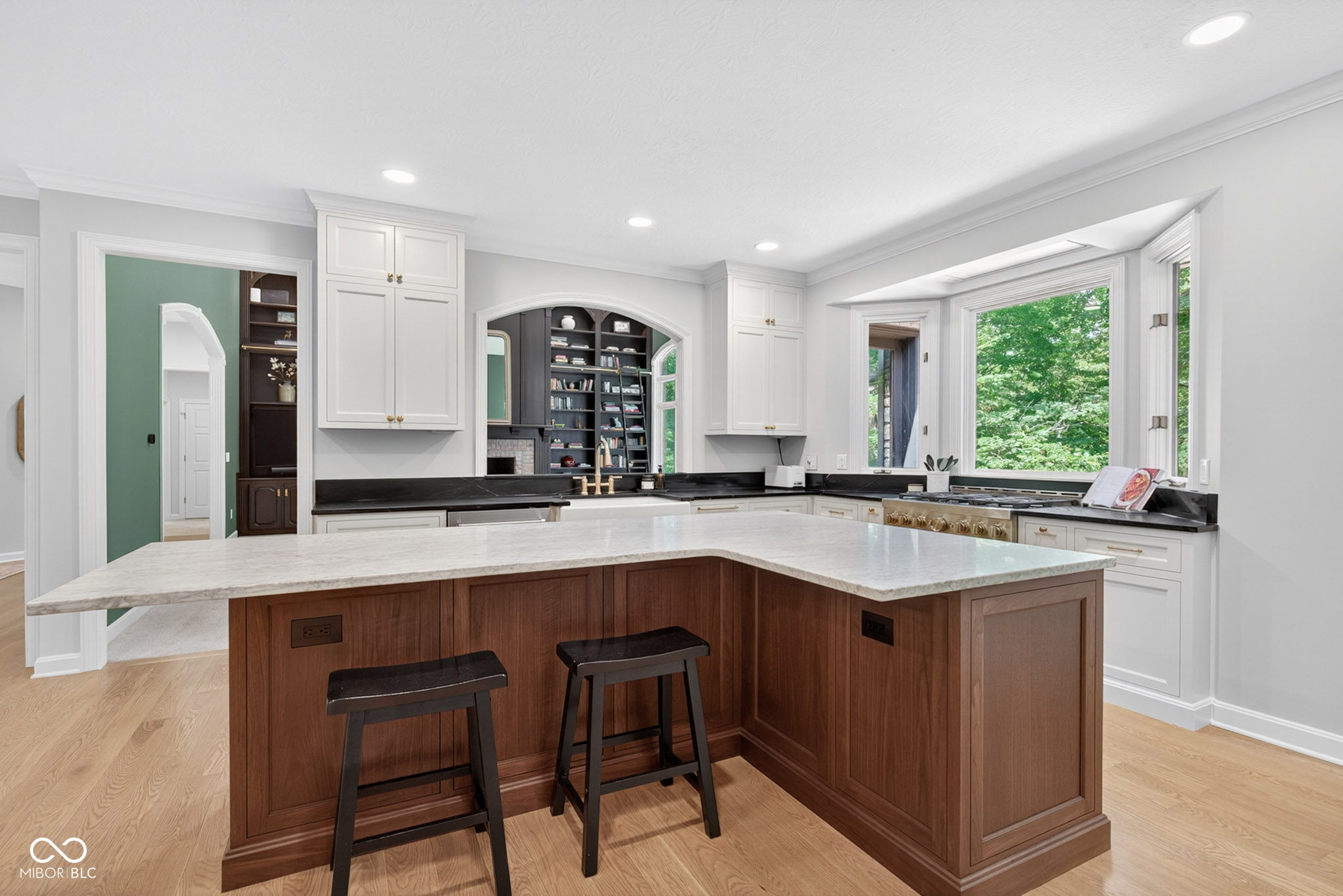 12551 Walnut Ridge Place