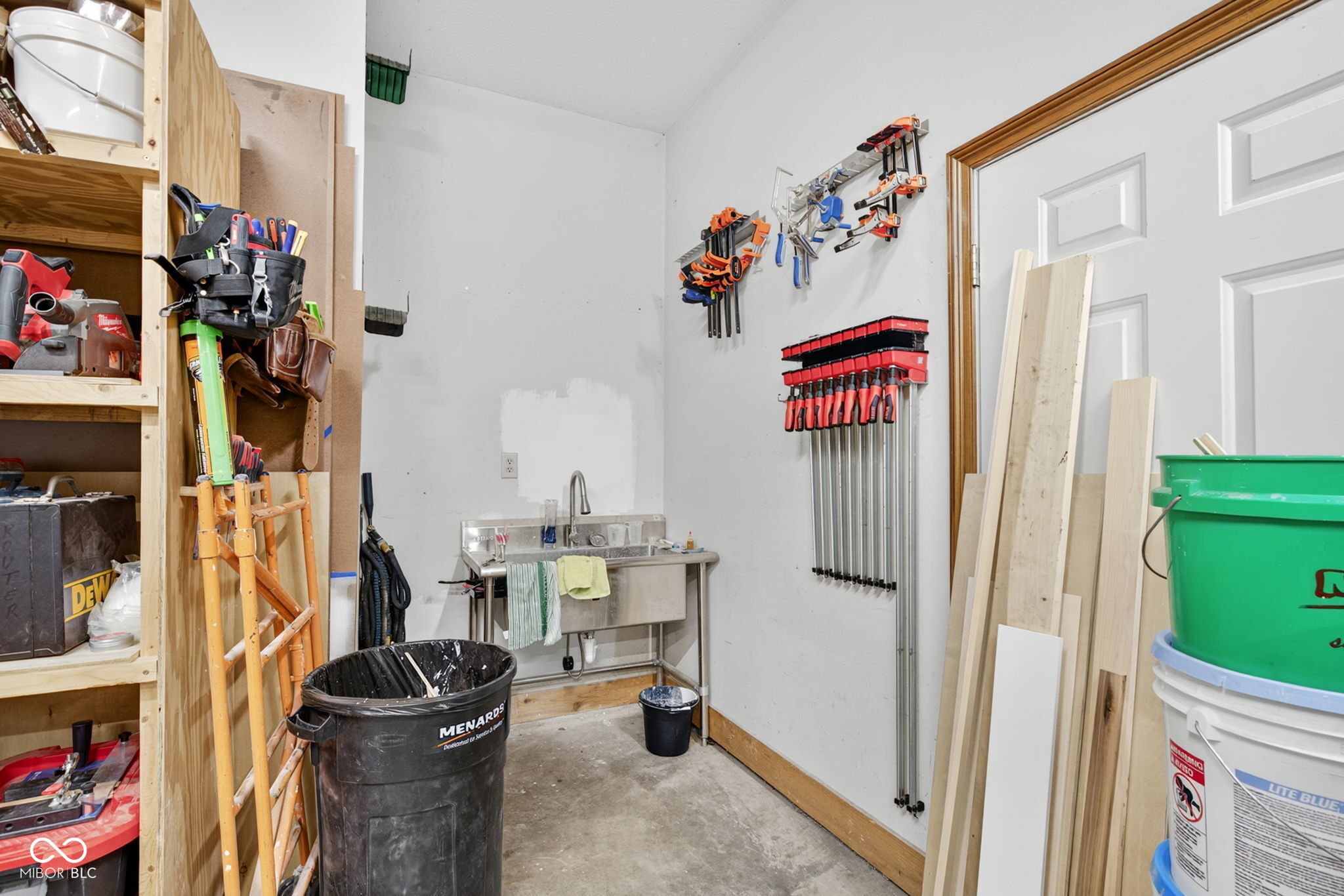 12551 Walnut Ridge Place