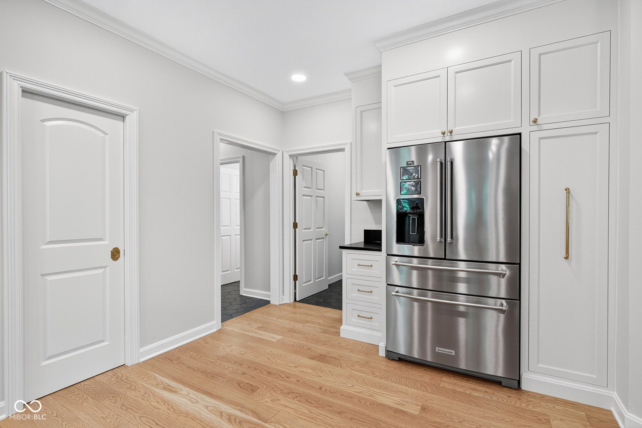 12551 Walnut Ridge Place