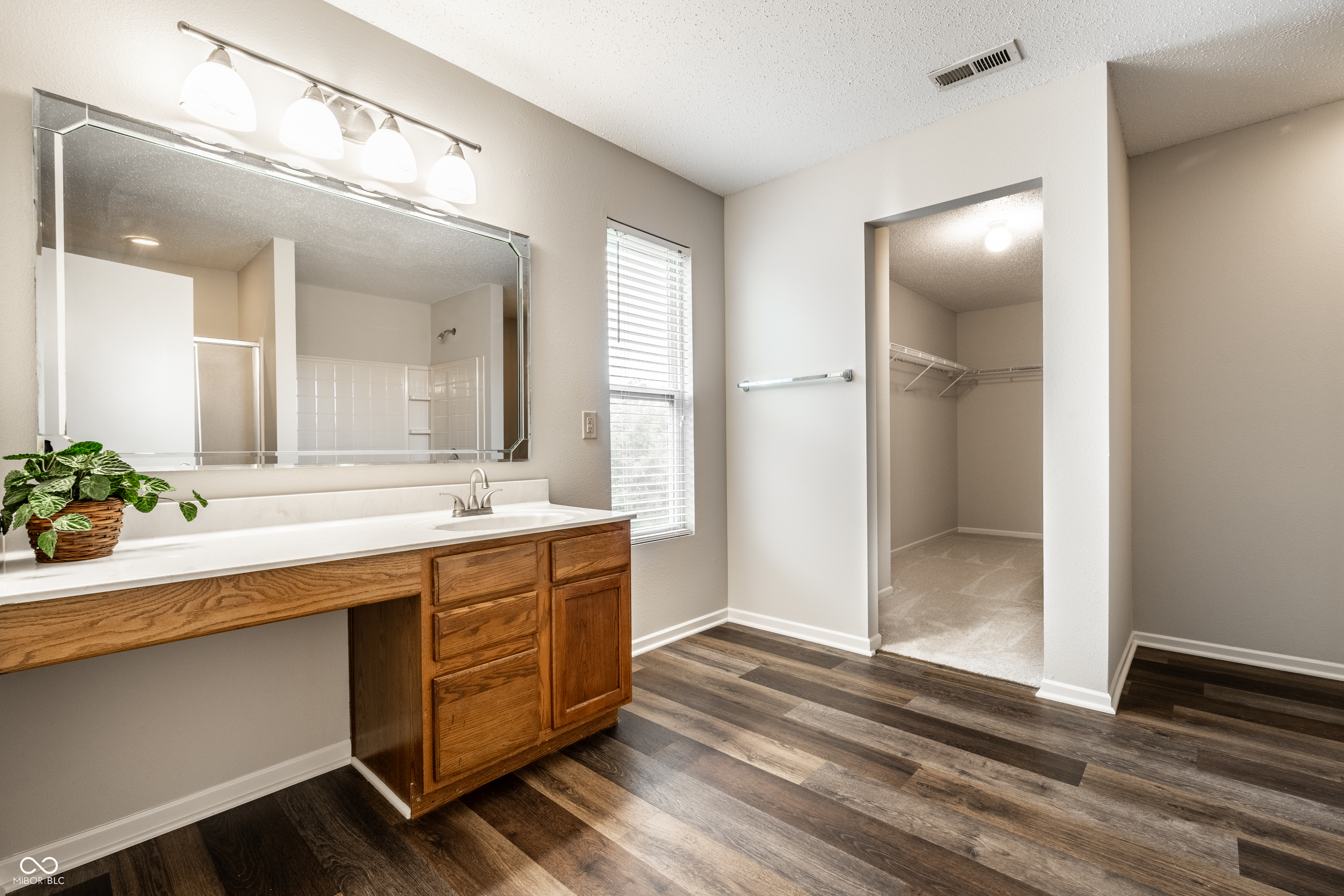 1224 Maple Trace Way