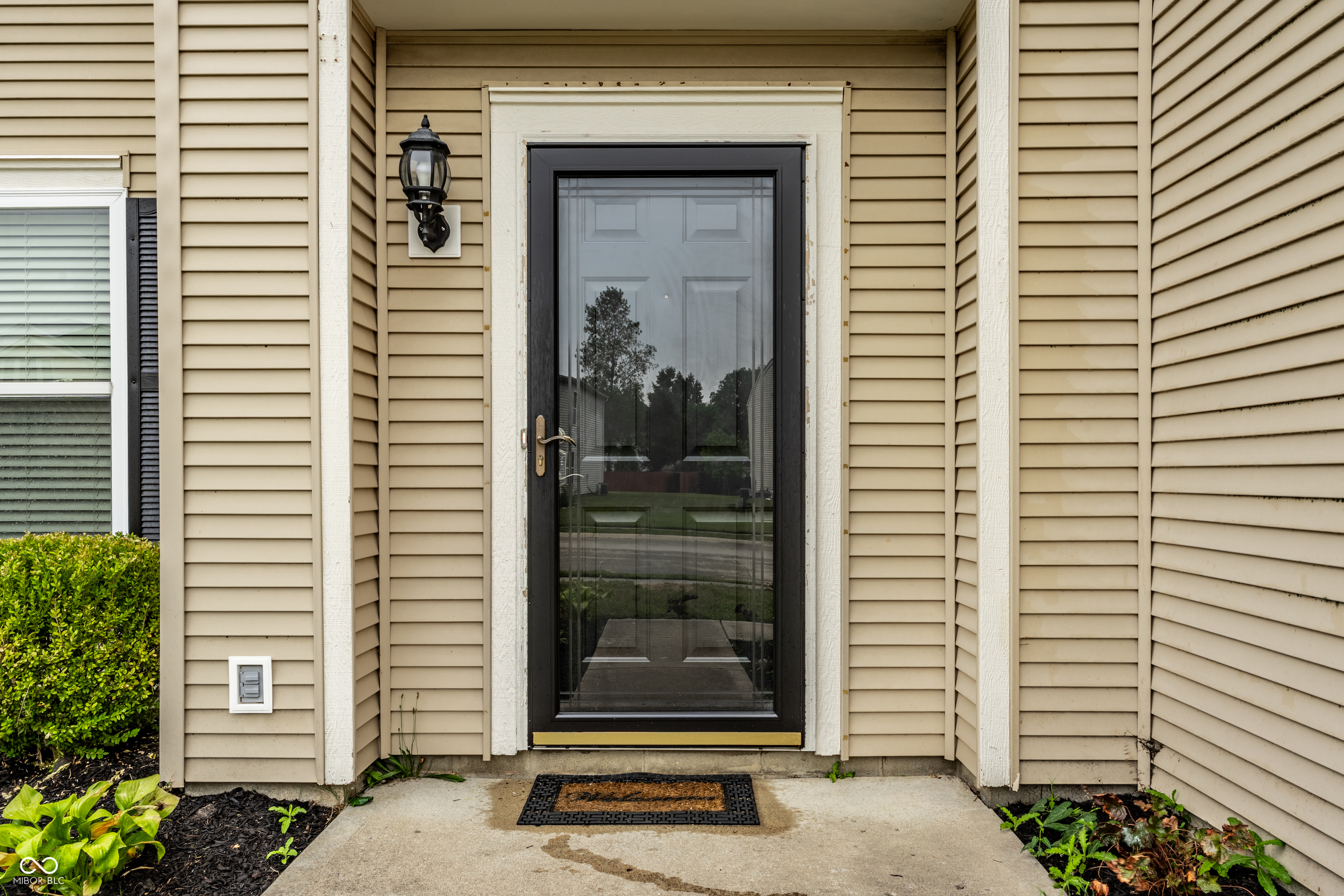 1224 Maple Trace Way