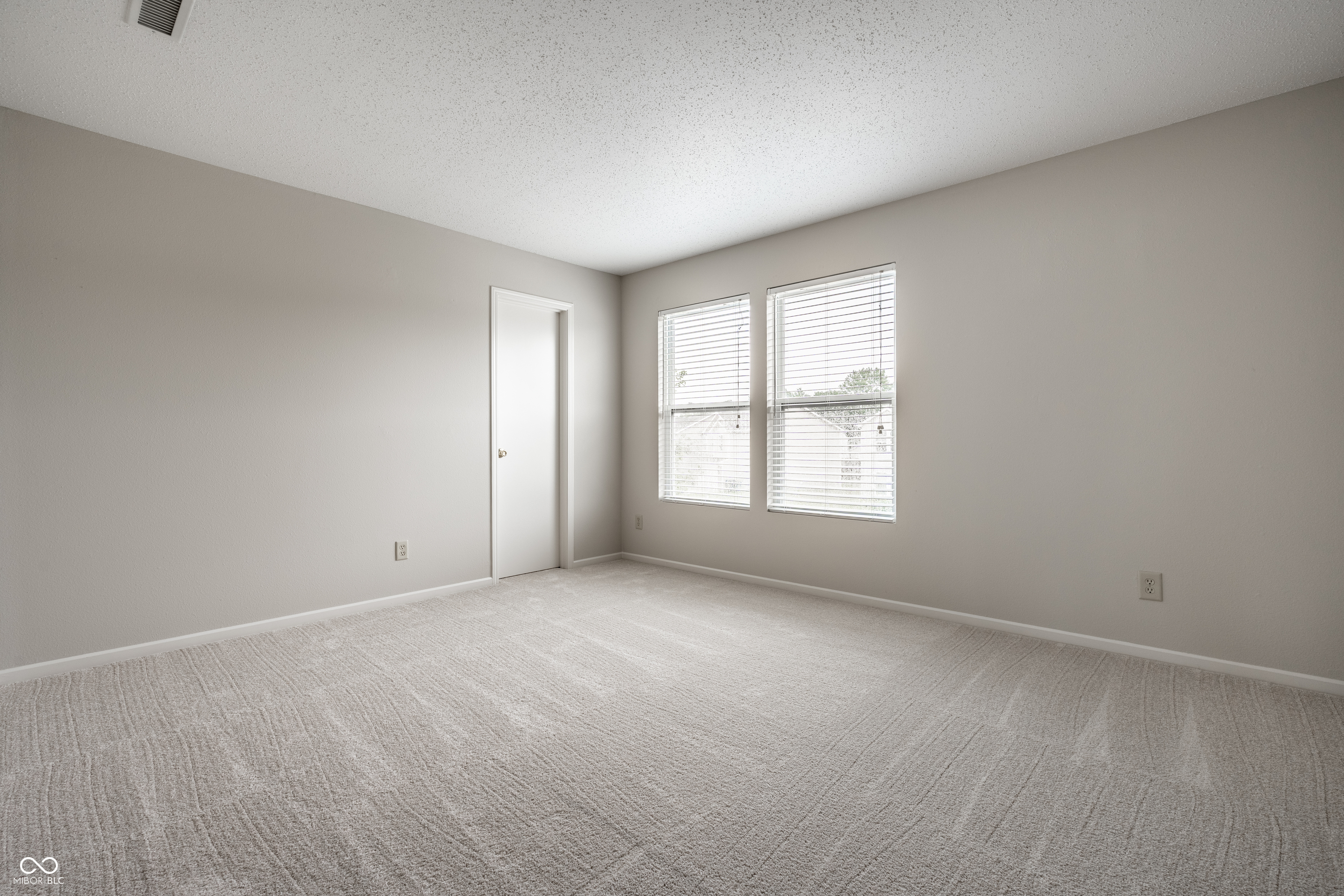 1224 Maple Trace Way