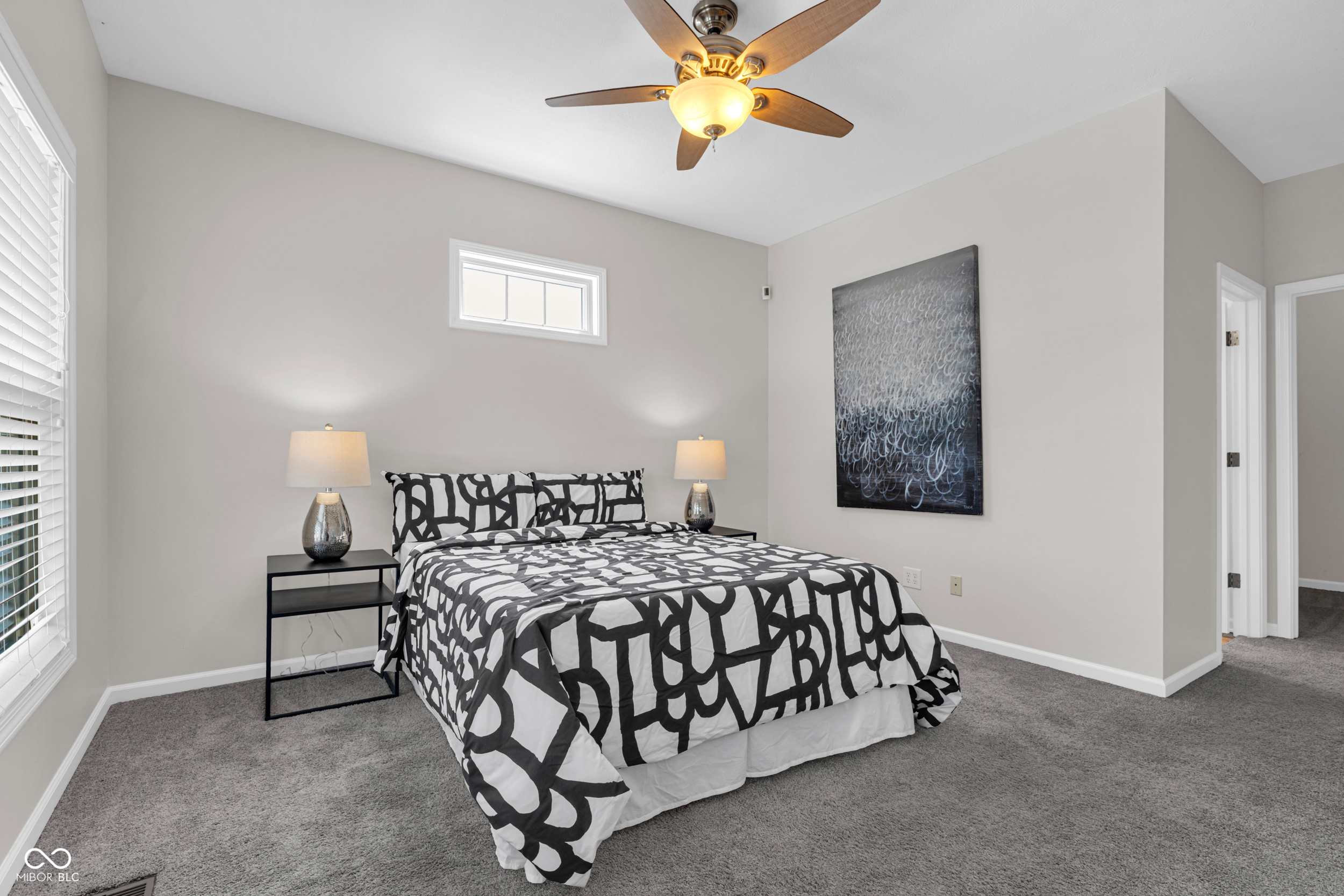 1639 N College Avenue Unit: 2