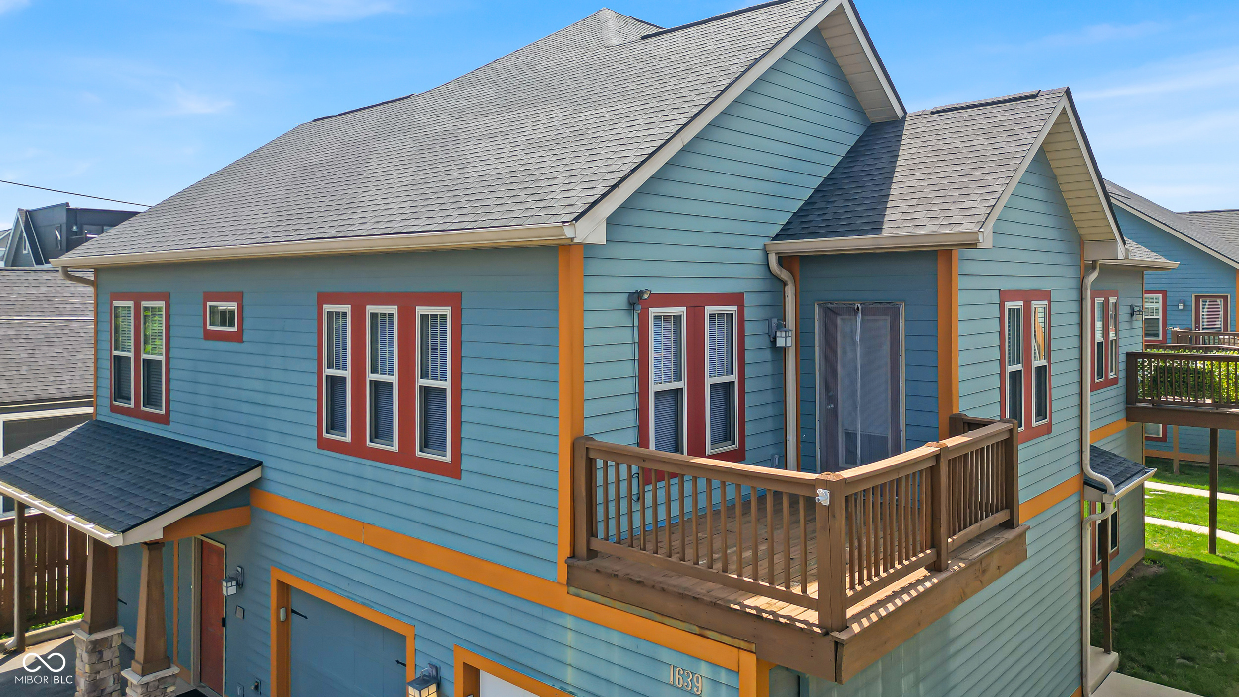 1639 N College Avenue Unit: 2