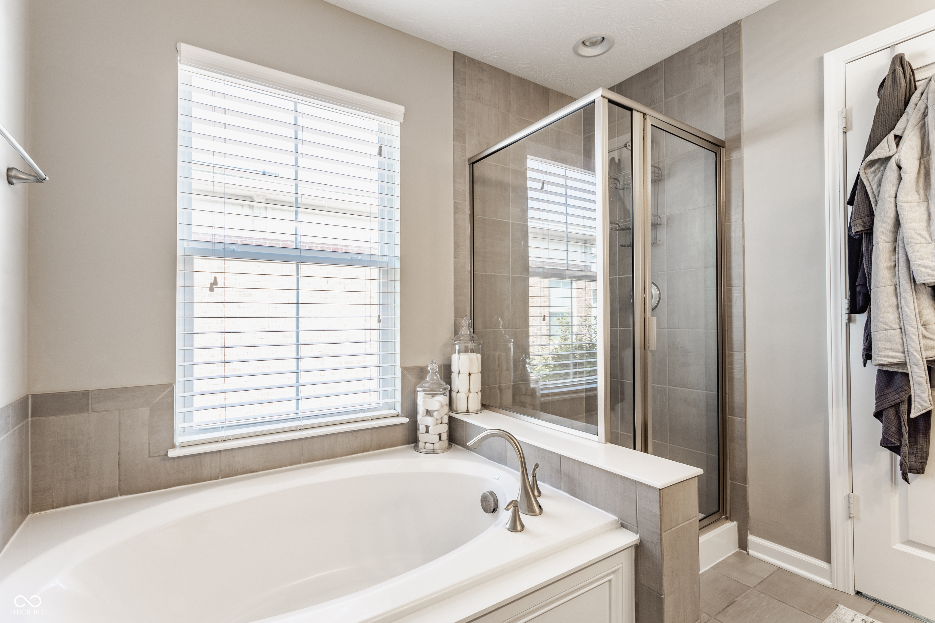 9416 Park Meridian Drive