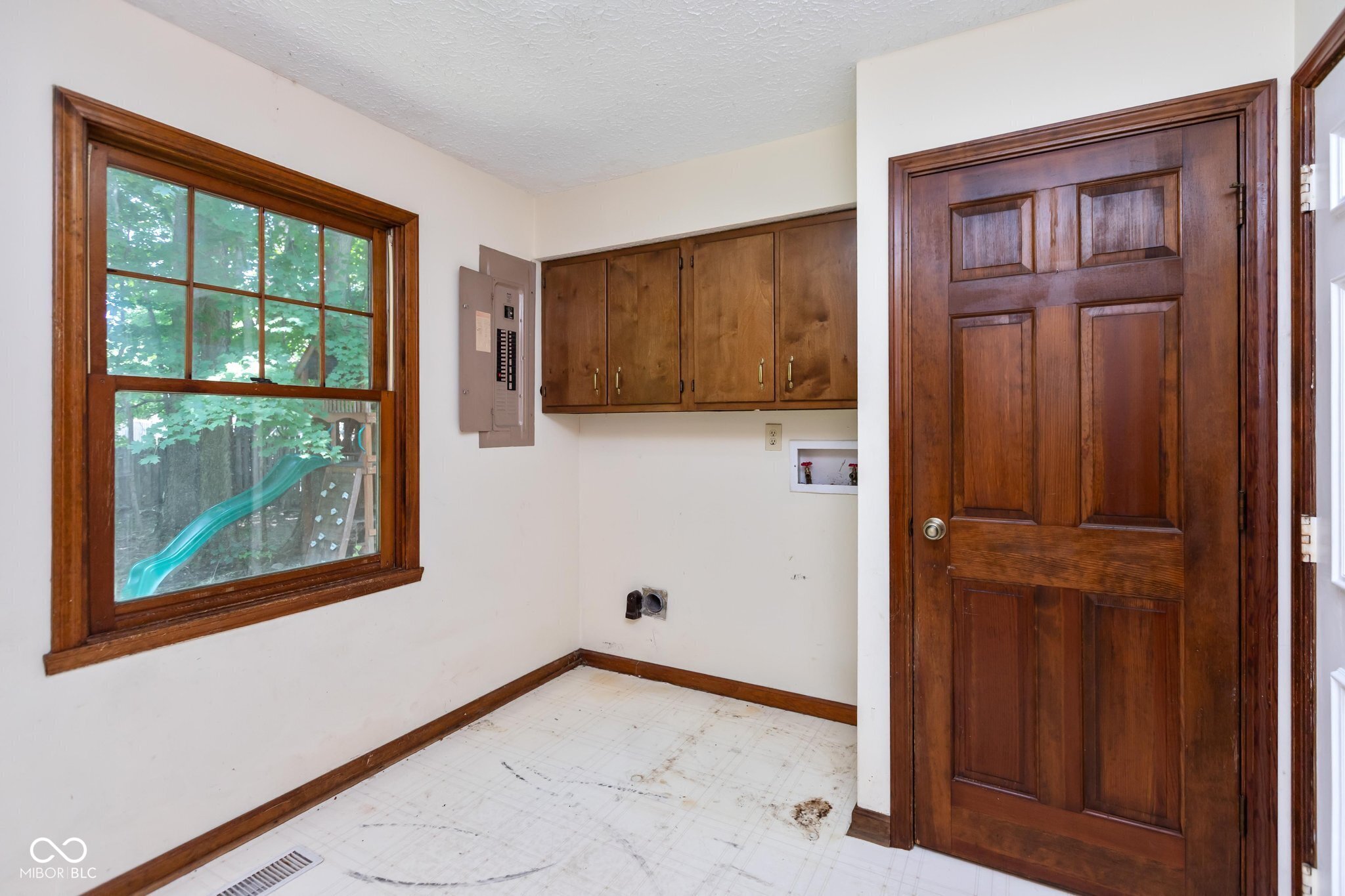1438 Spruce Drive