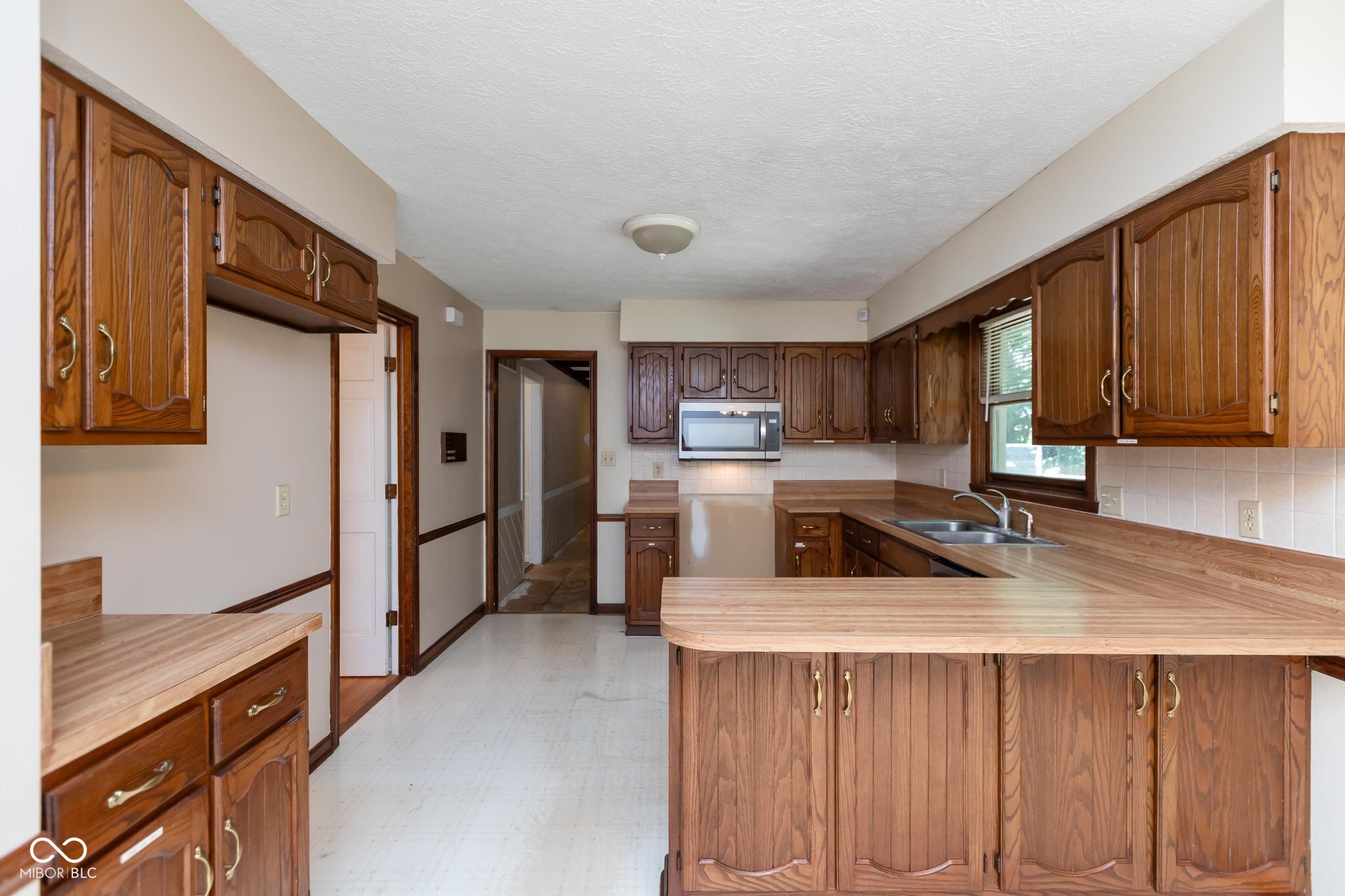1438 Spruce Drive
