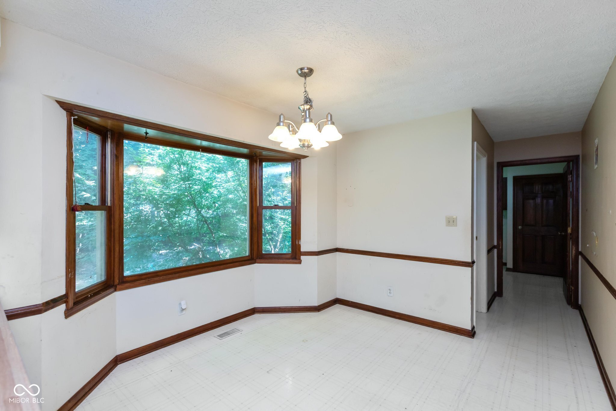 1438 Spruce Drive