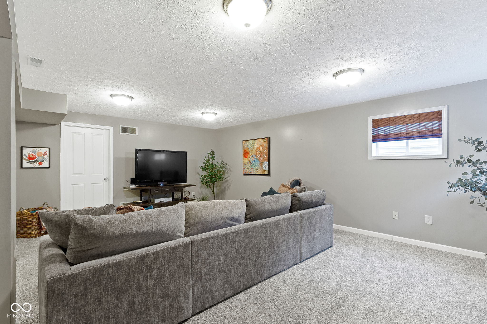 1375 Lewiston Drive