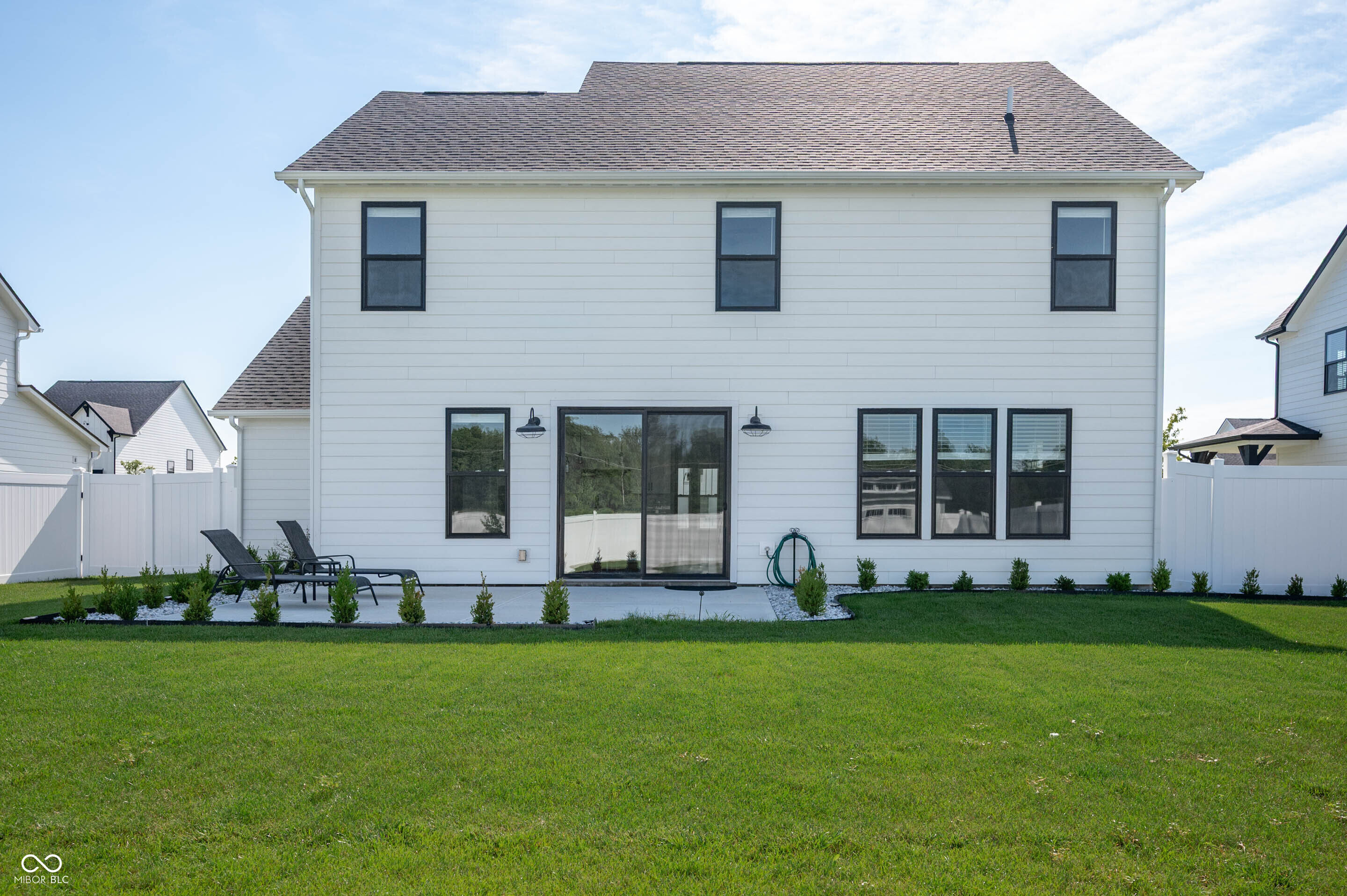 1924 Reilly Lane