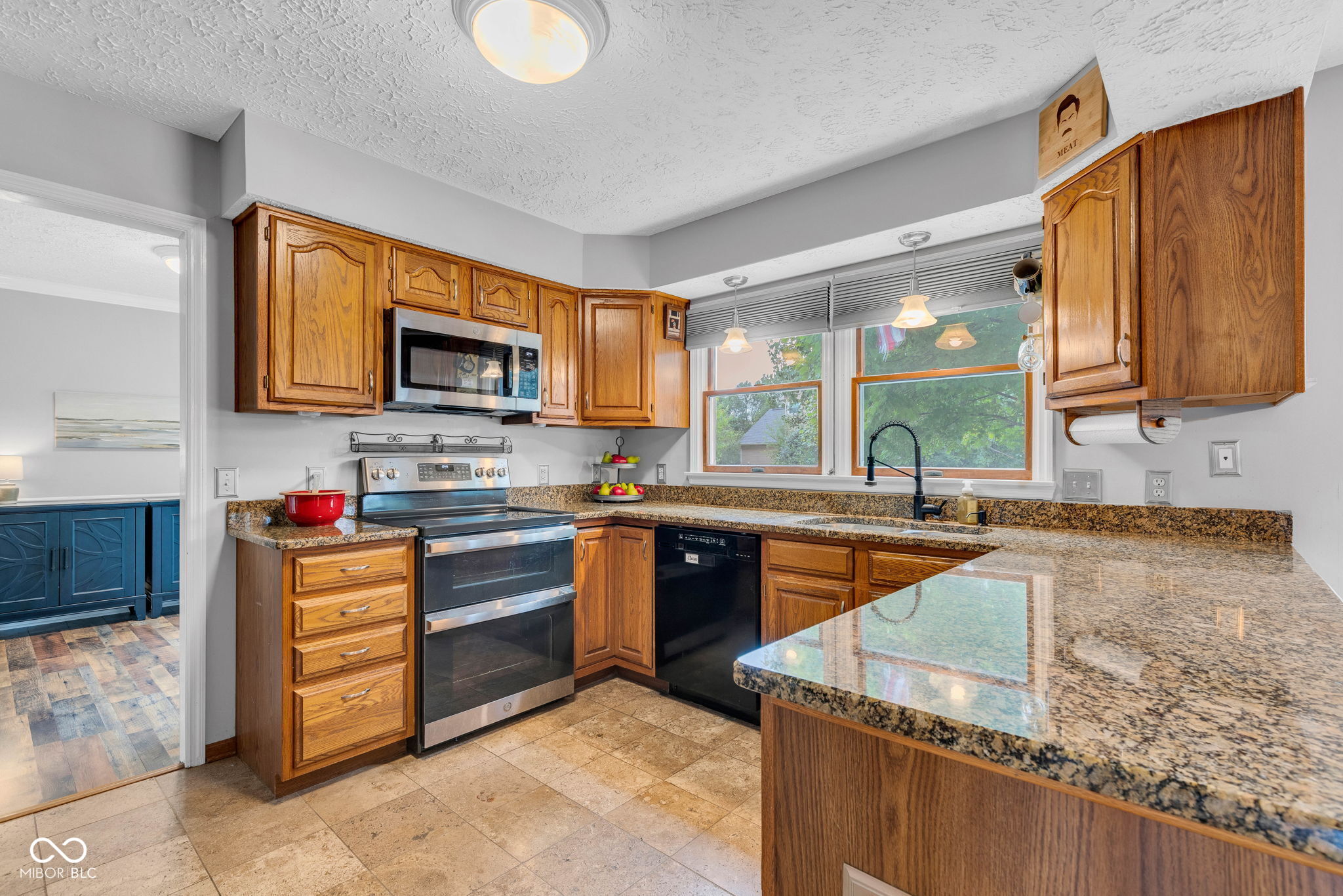 8403 Anchorage Court