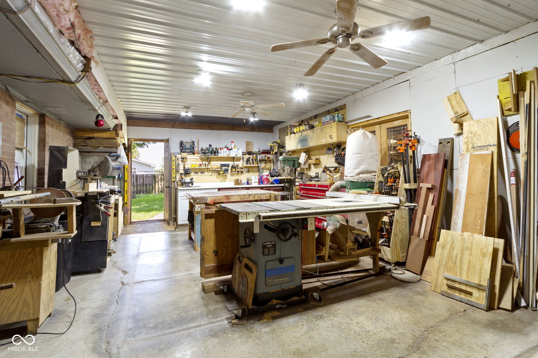 4669 W State Road 32