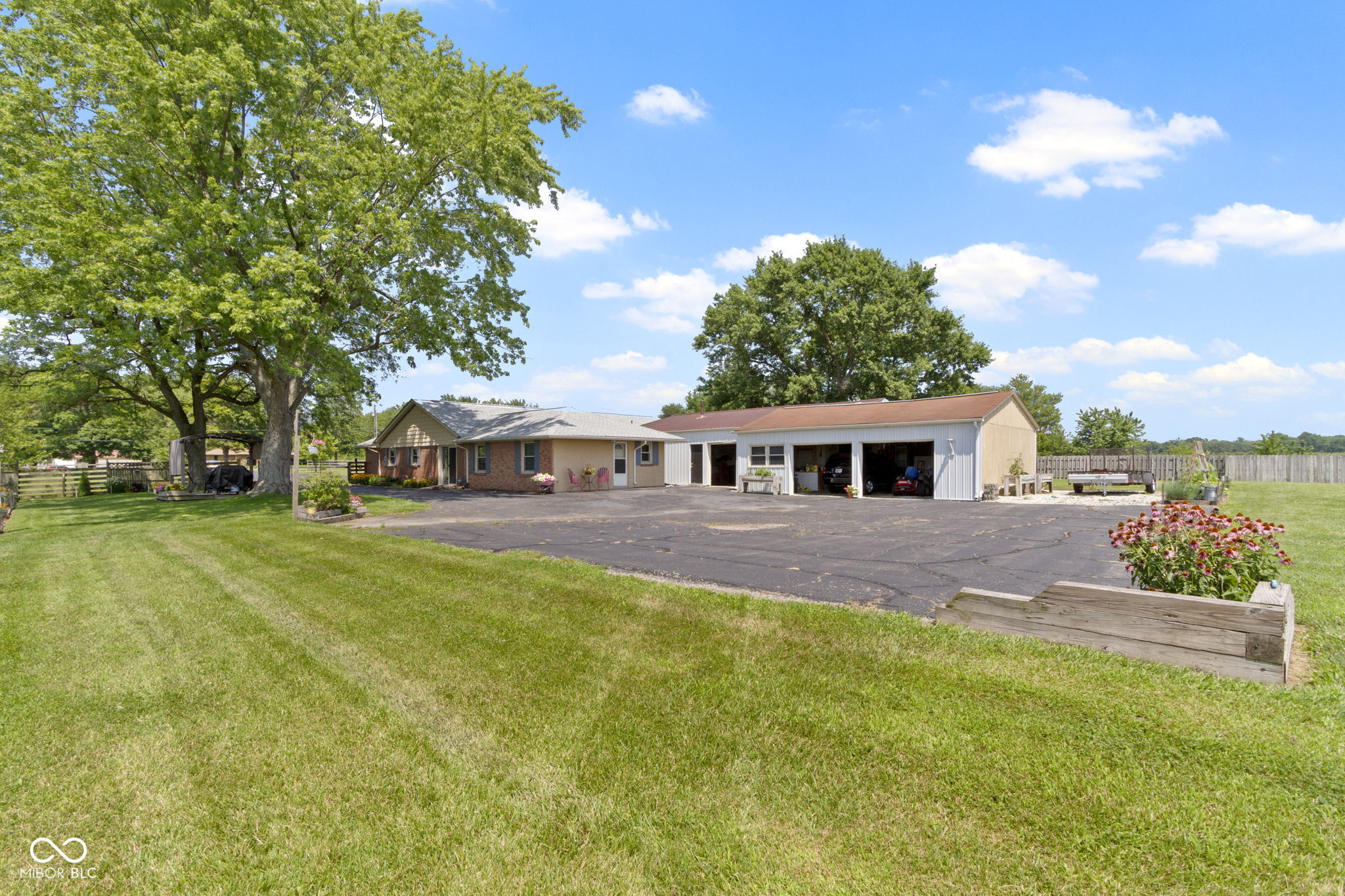 4669 W State Road 32