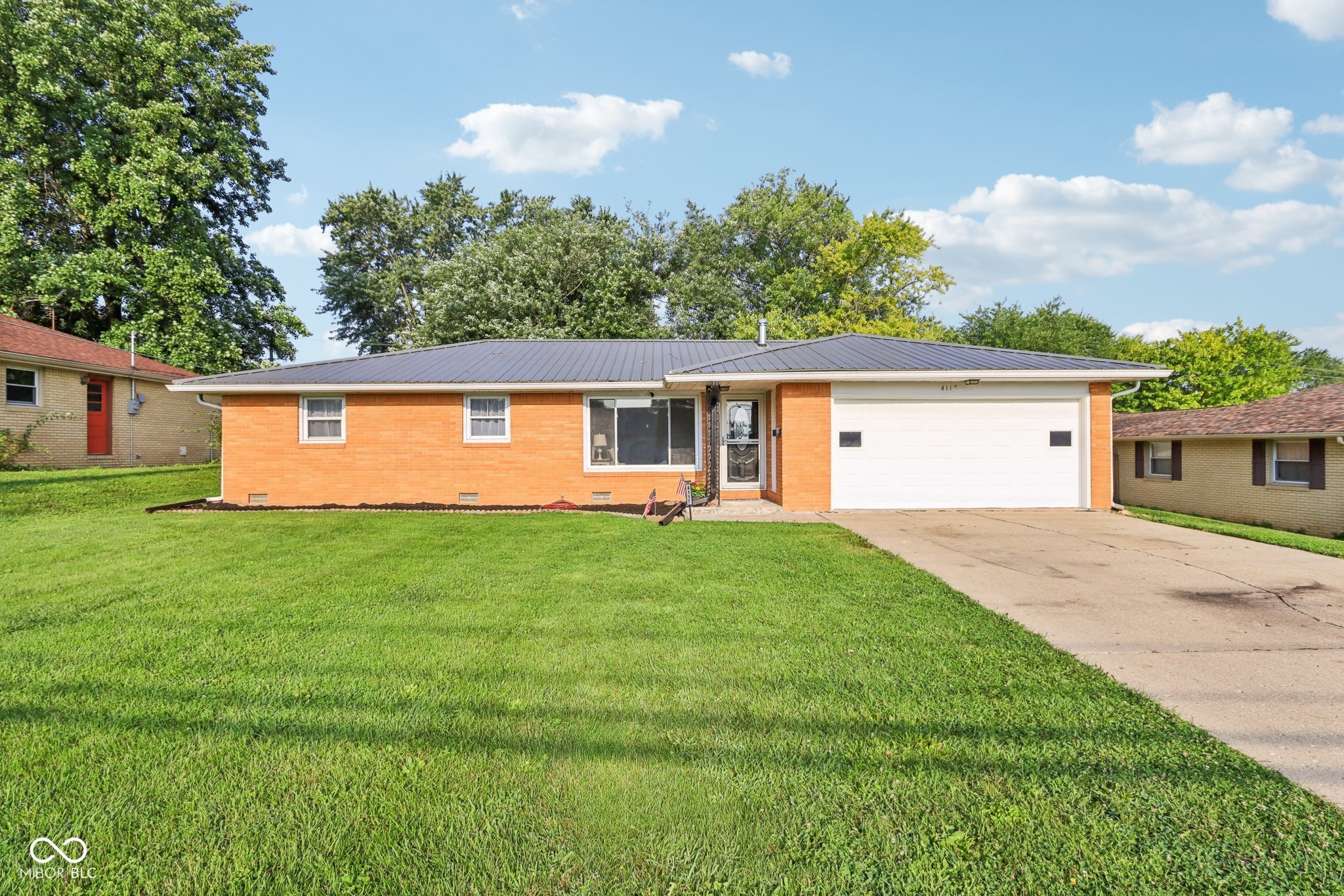 4117 Columbus Avenue