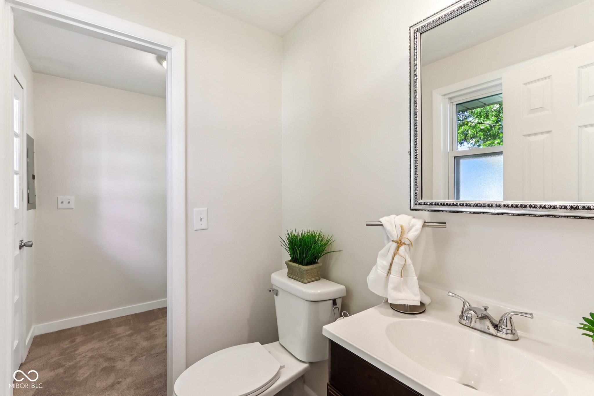 4117 Columbus Avenue