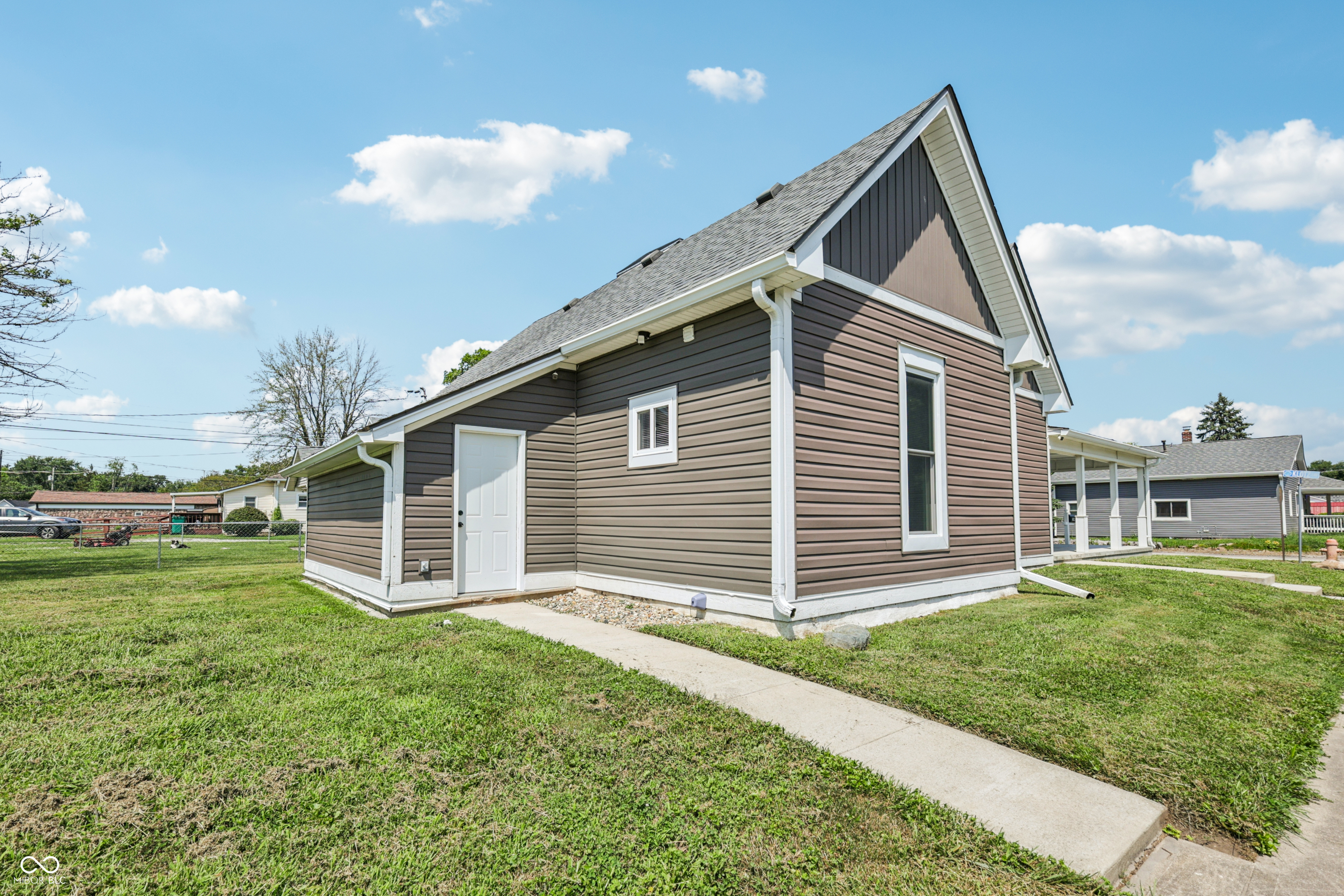 704 Klotz Street