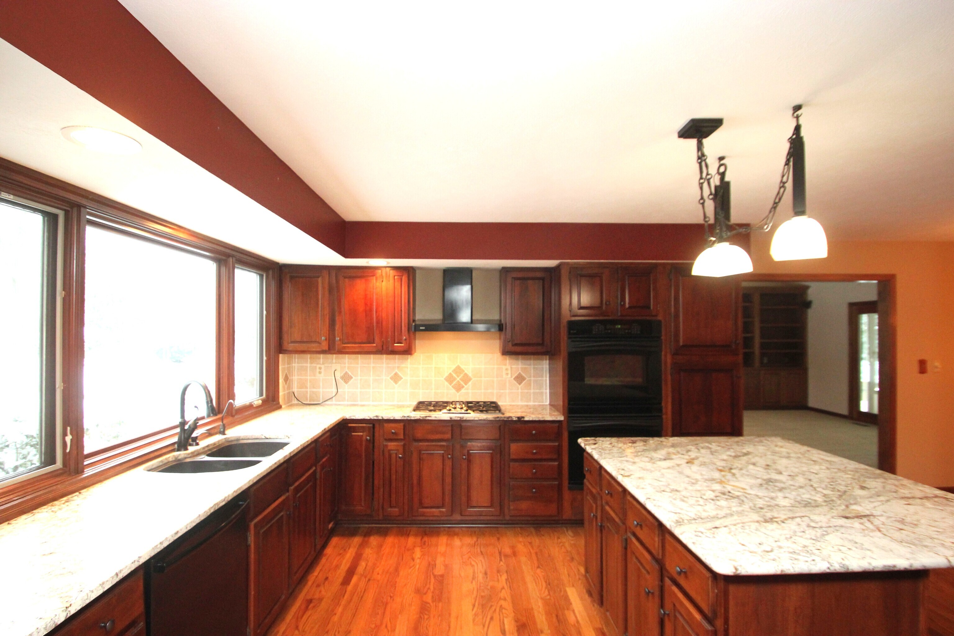 411 Westchester Boulevard